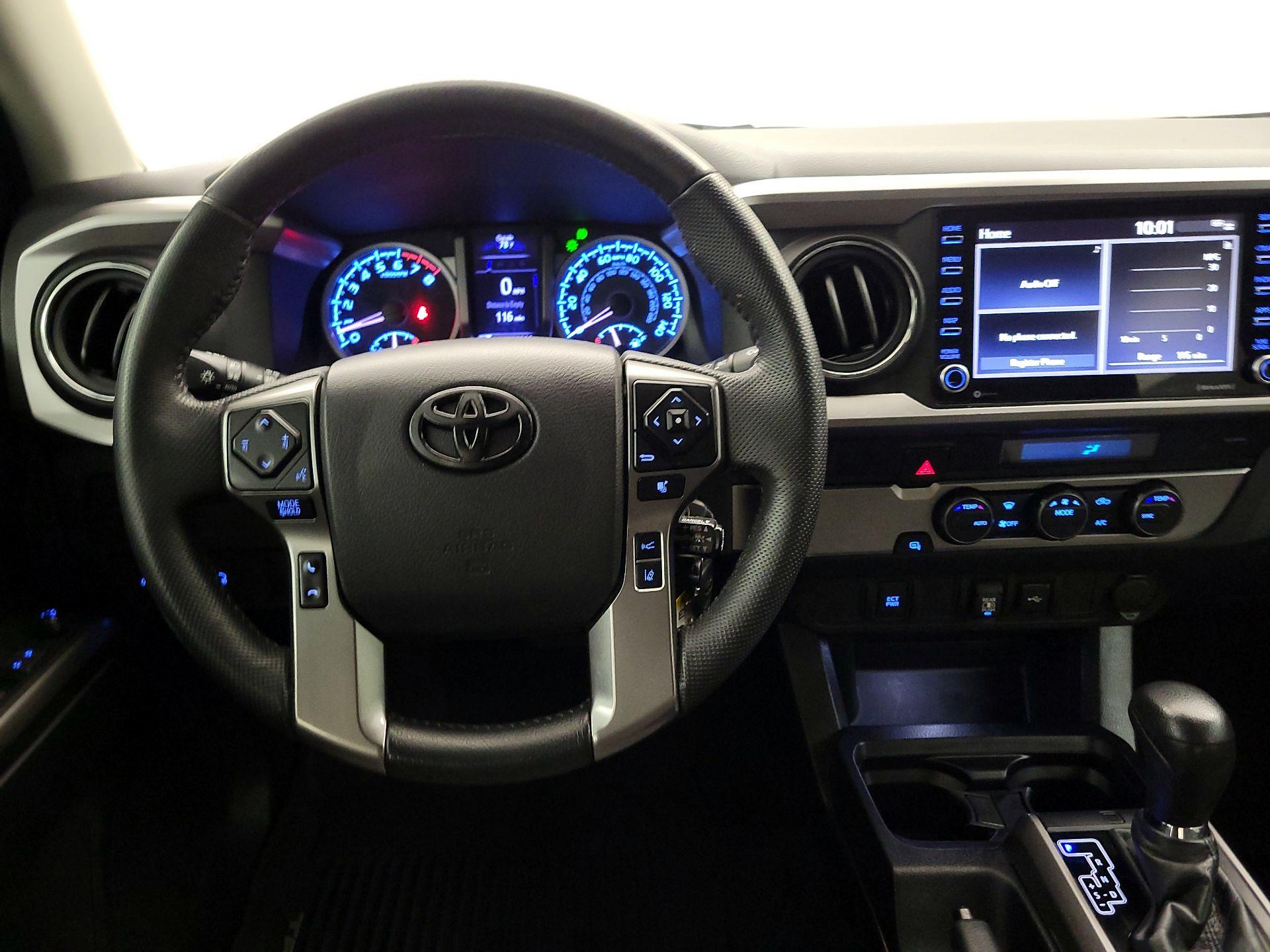 Thumbnail: 2021 Toyota Tacoma - 10