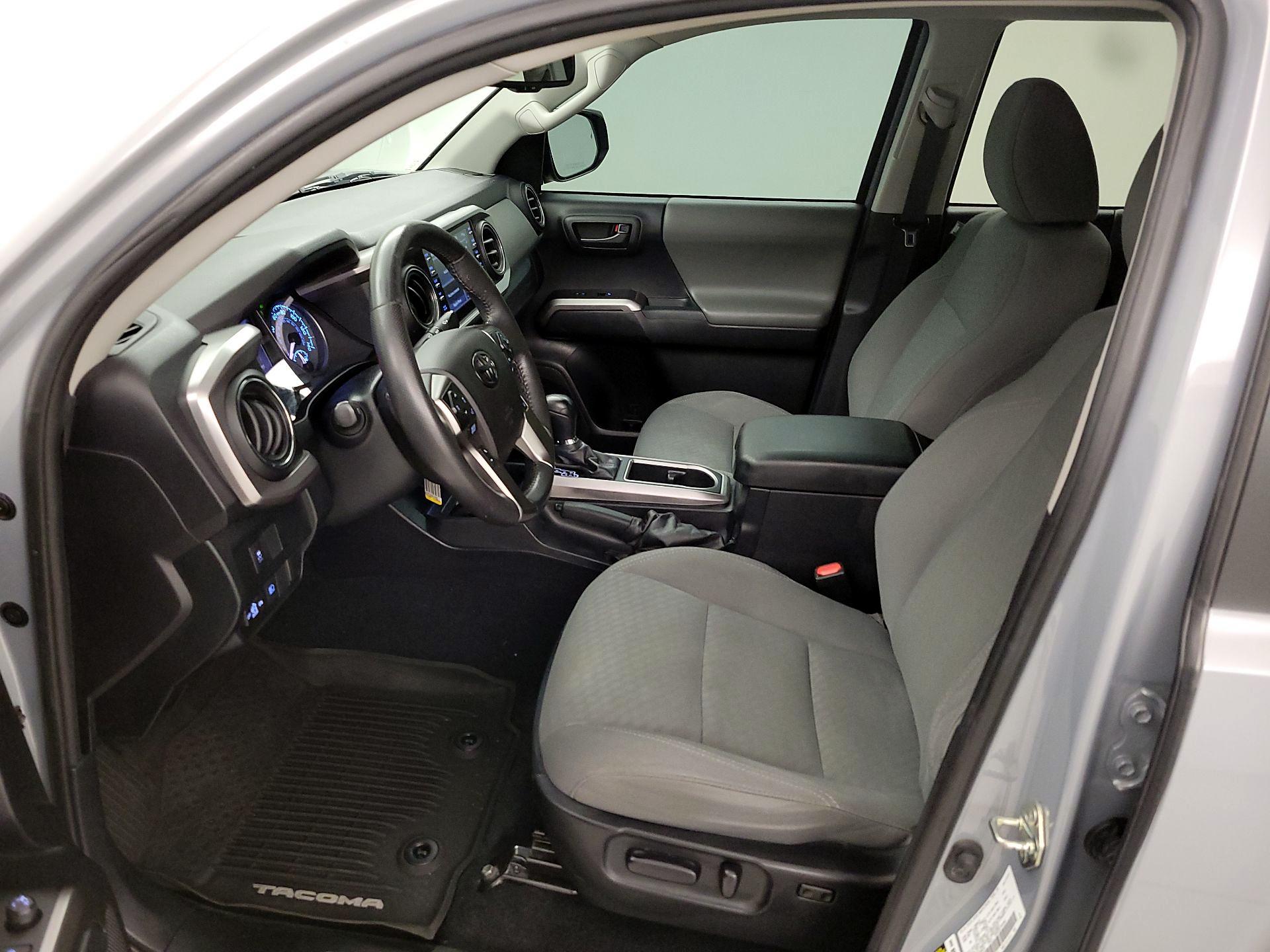 Thumbnail: 2021 Toyota Tacoma - 11