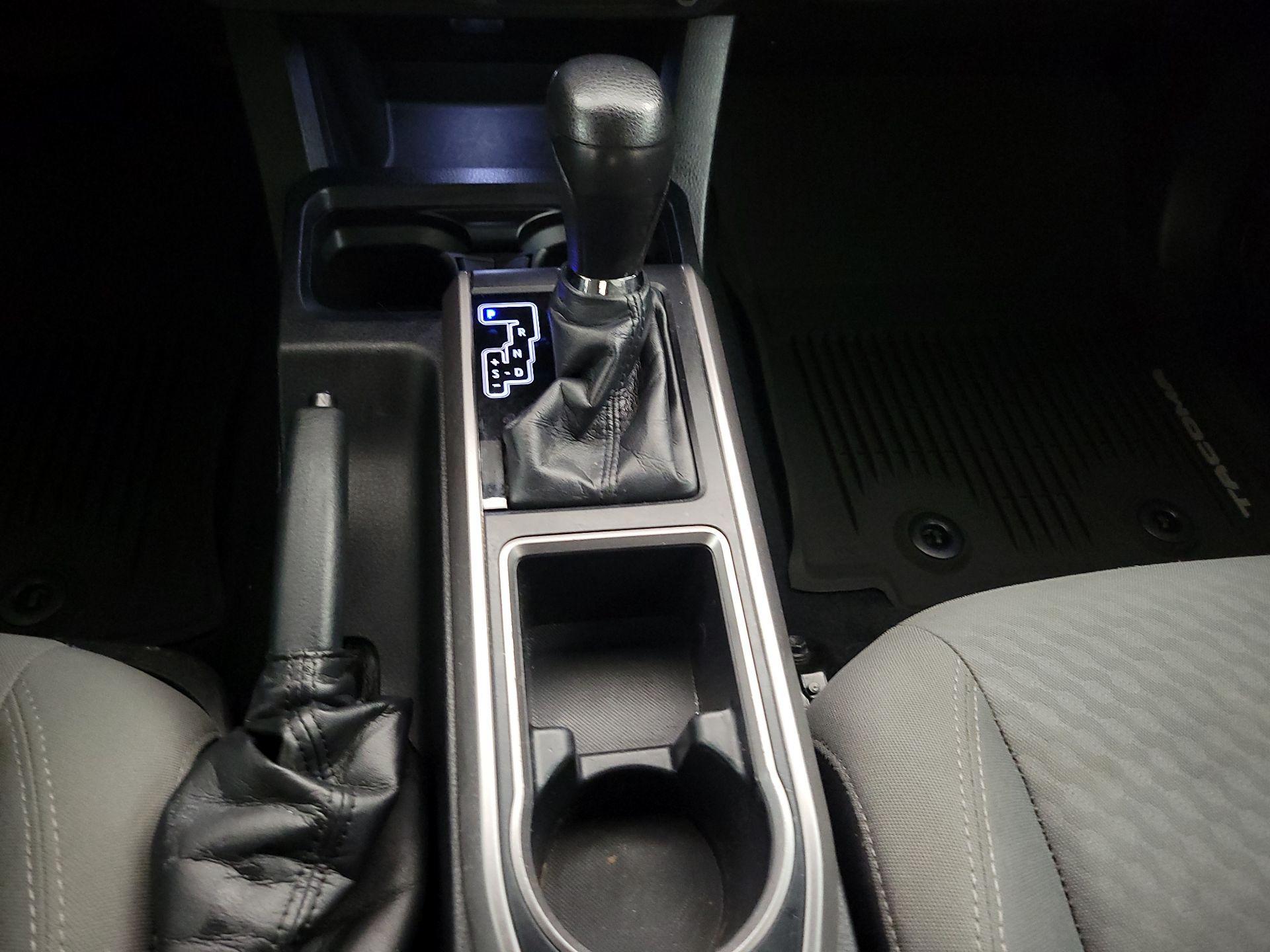 Thumbnail: 2021 Toyota Tacoma - 17