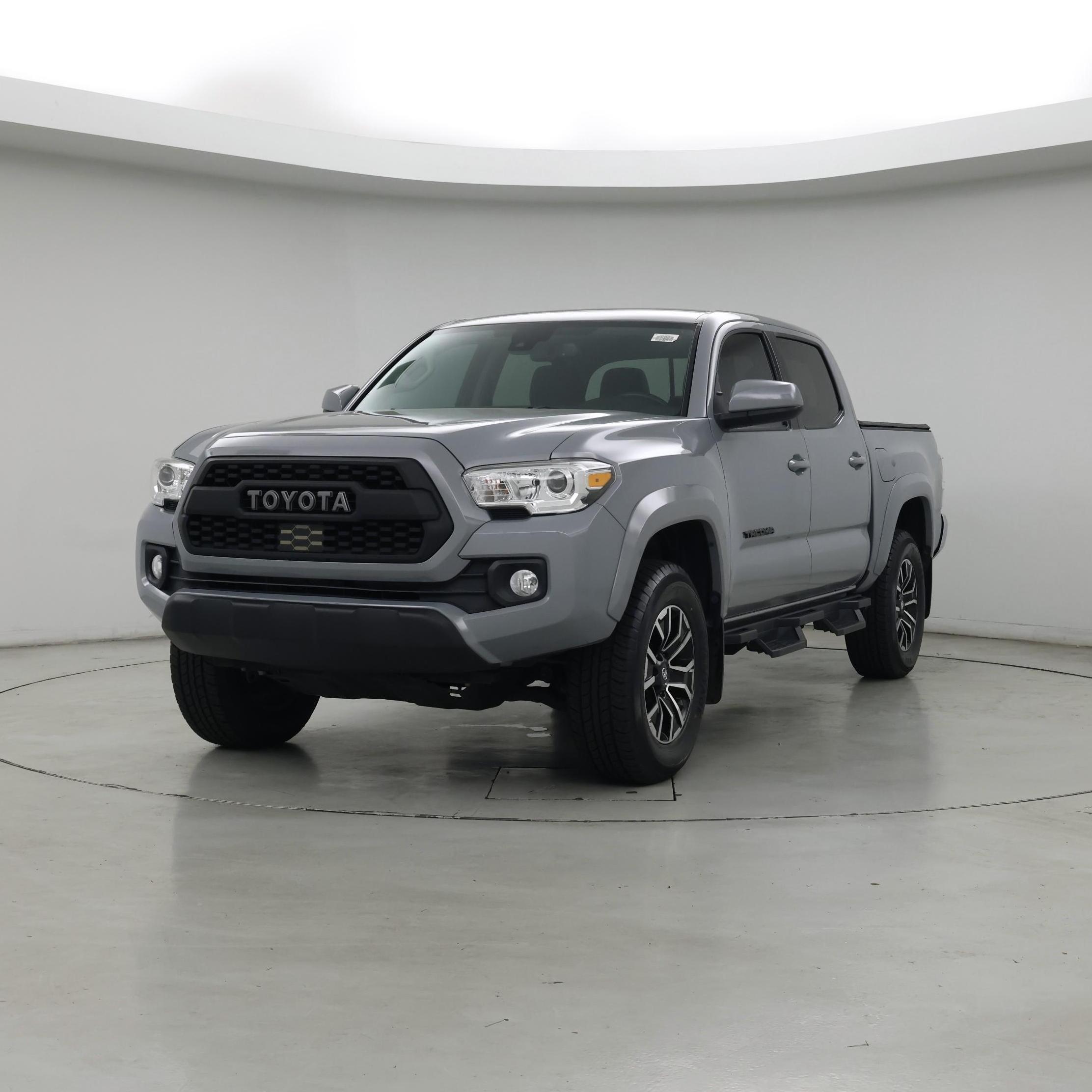 Thumbnail: 2021 Toyota Tacoma - 4