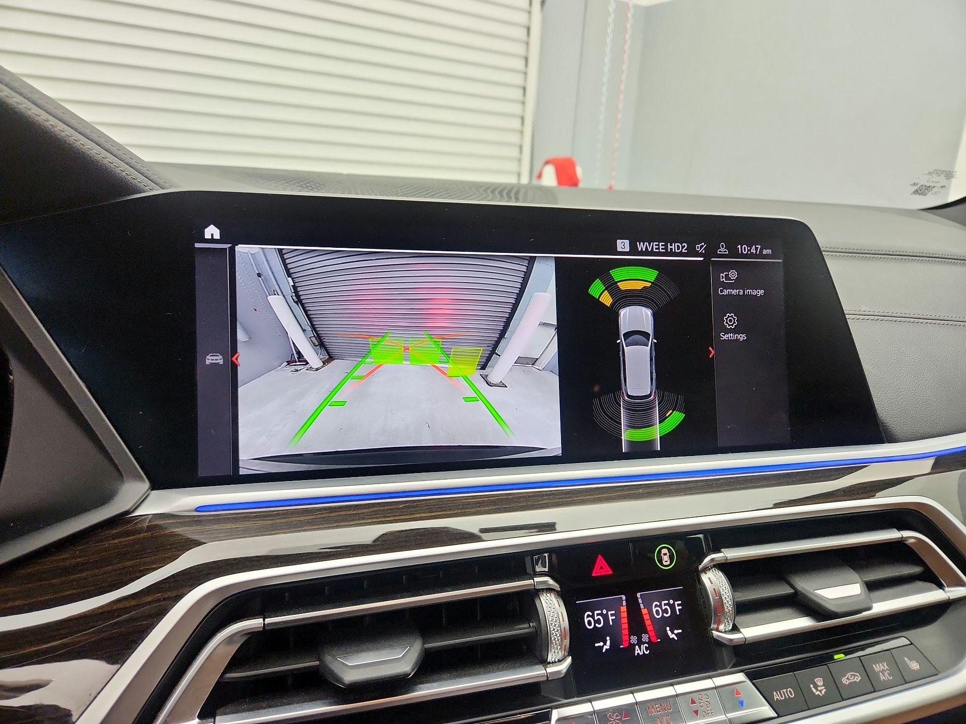 Thumbnail: 2021 BMW X5 - 15