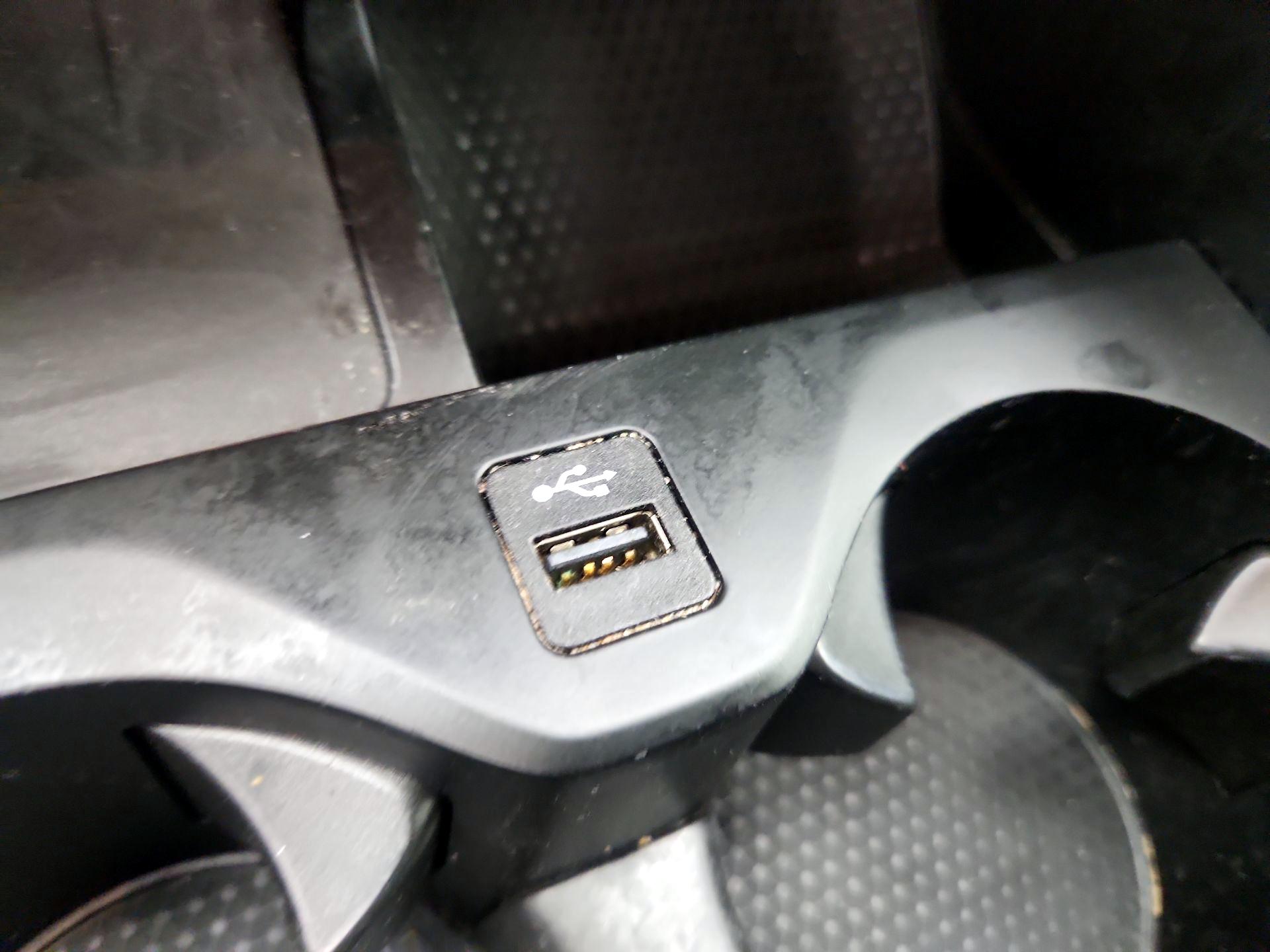 Thumbnail: 2021 BMW X5 - 19