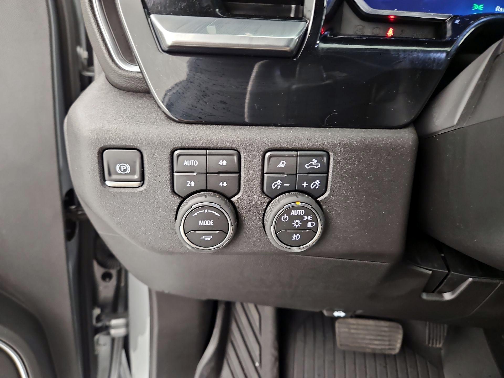 Thumbnail: 2026 Chevrolet Silverado 1500 - 13