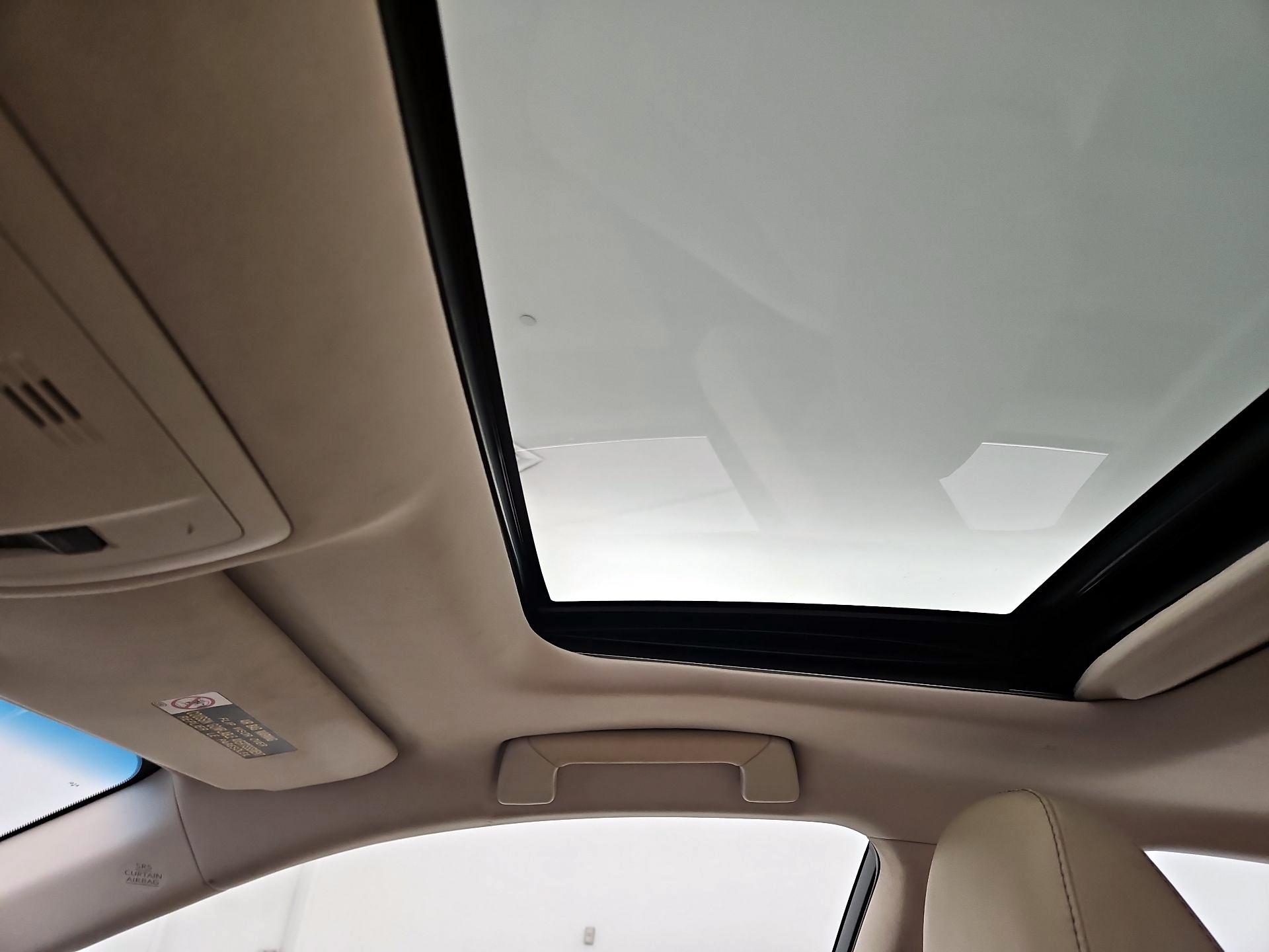 Thumbnail: 2017 Lexus ES - 19