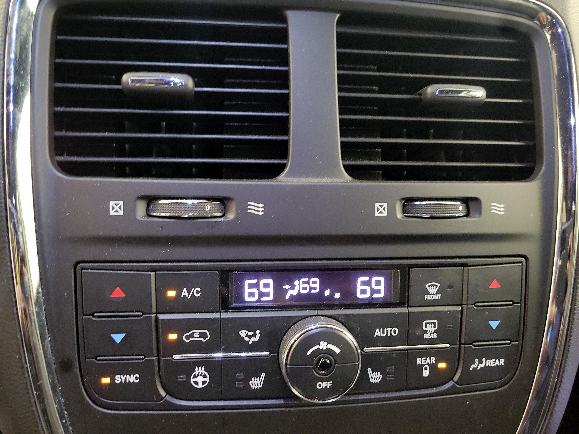 Thumbnail: 2020 Dodge Grand Caravan - 16
