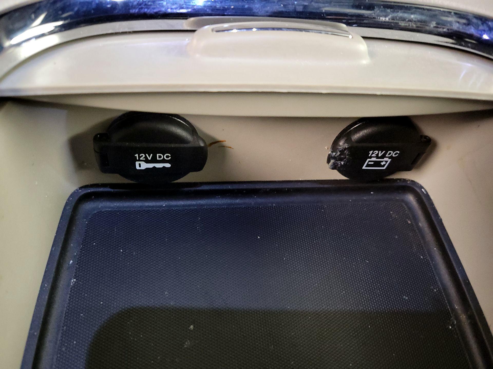 Thumbnail: 2020 Dodge Grand Caravan - 18