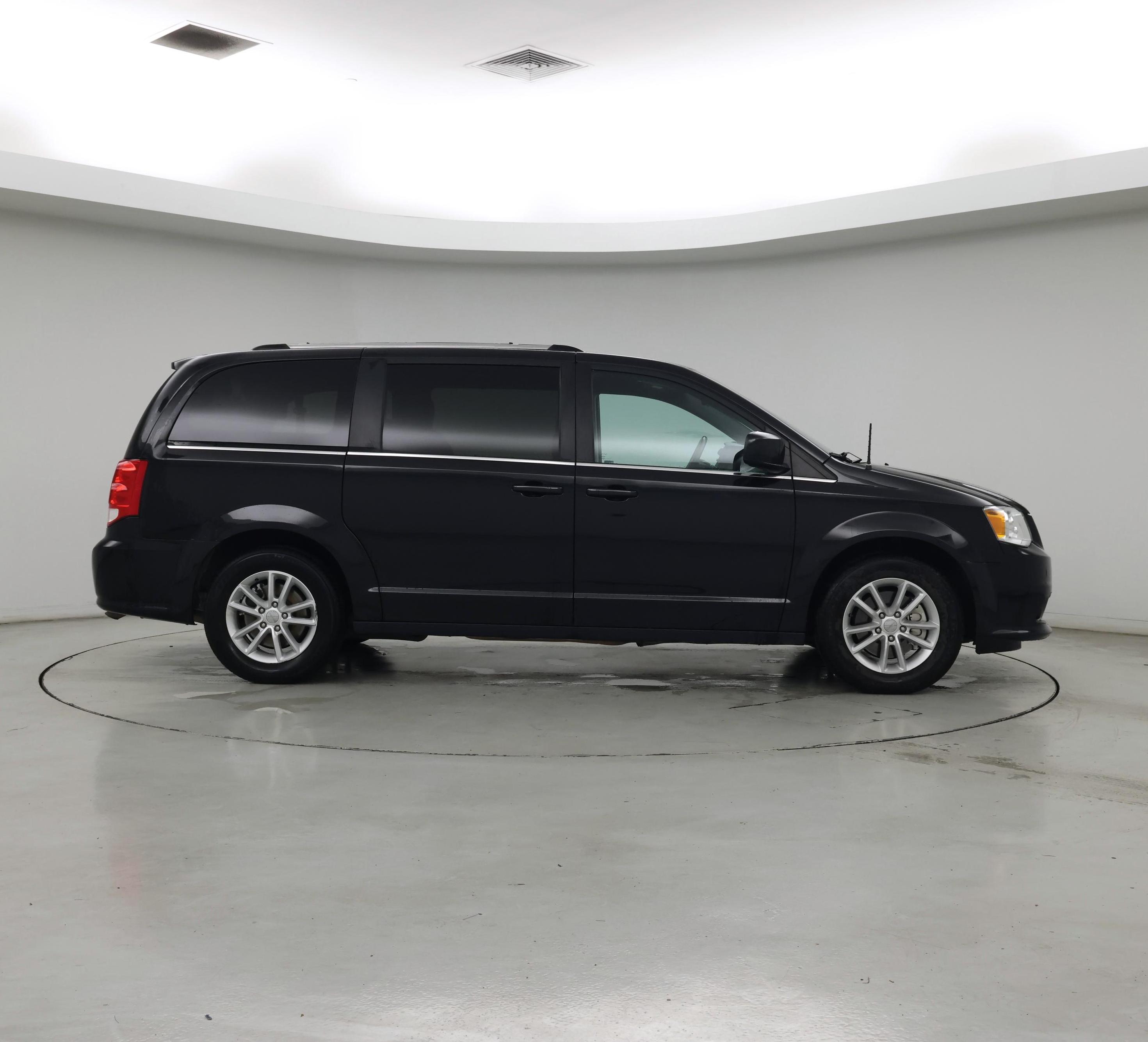 Thumbnail: 2020 Dodge Grand Caravan - 7