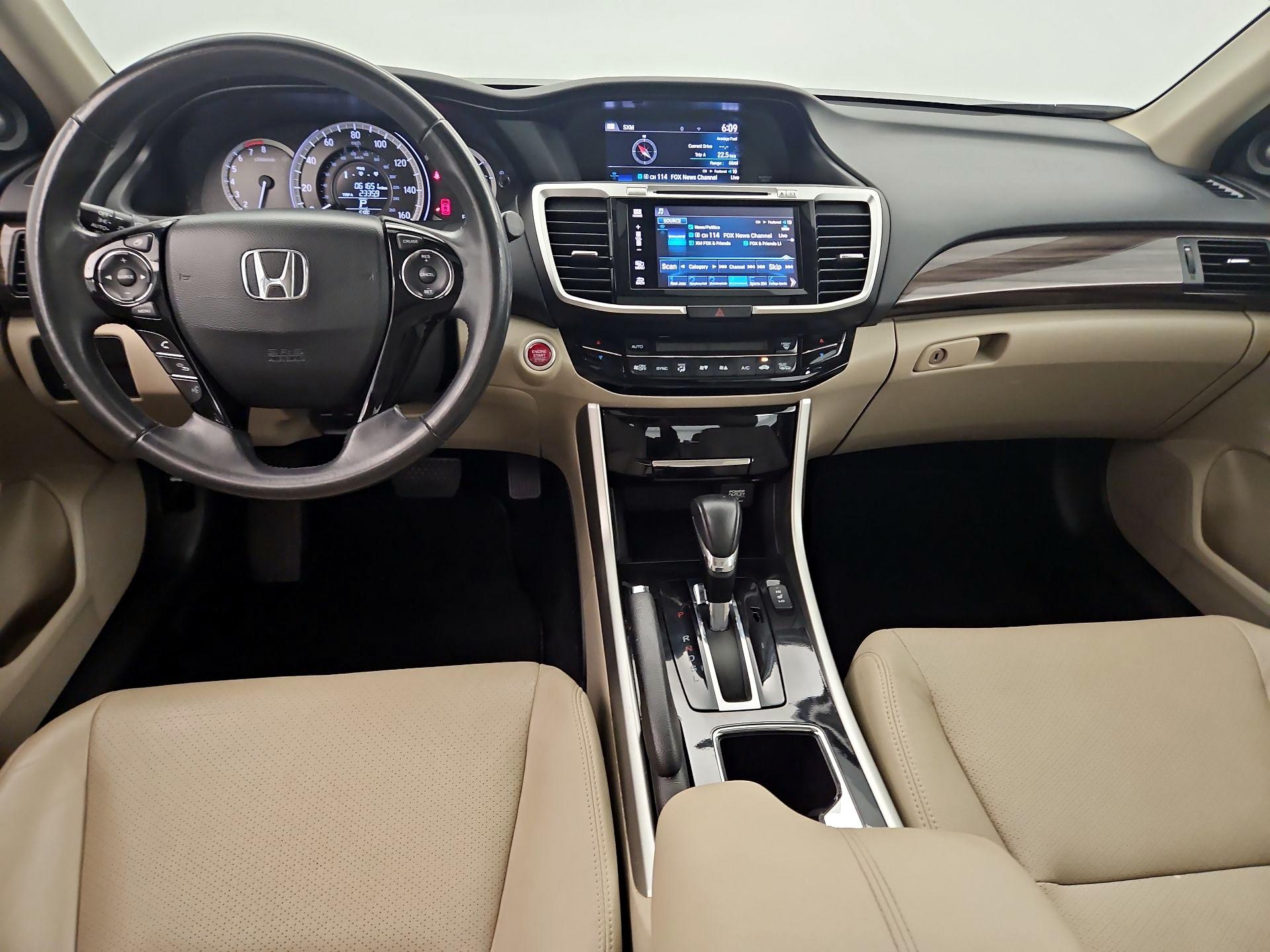 Thumbnail: 2017 Honda Accord - 9