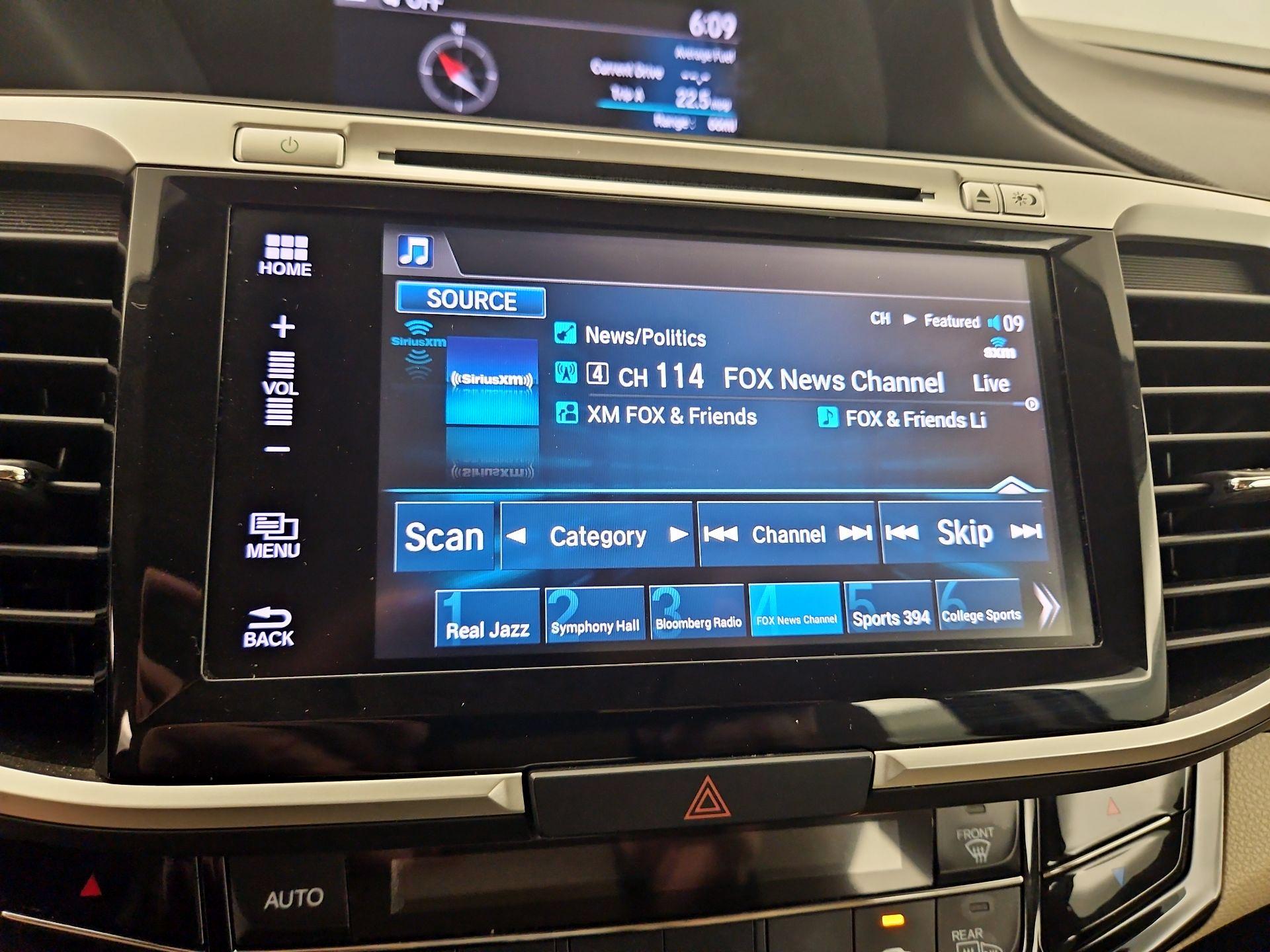 Thumbnail: 2017 Honda Accord - 15