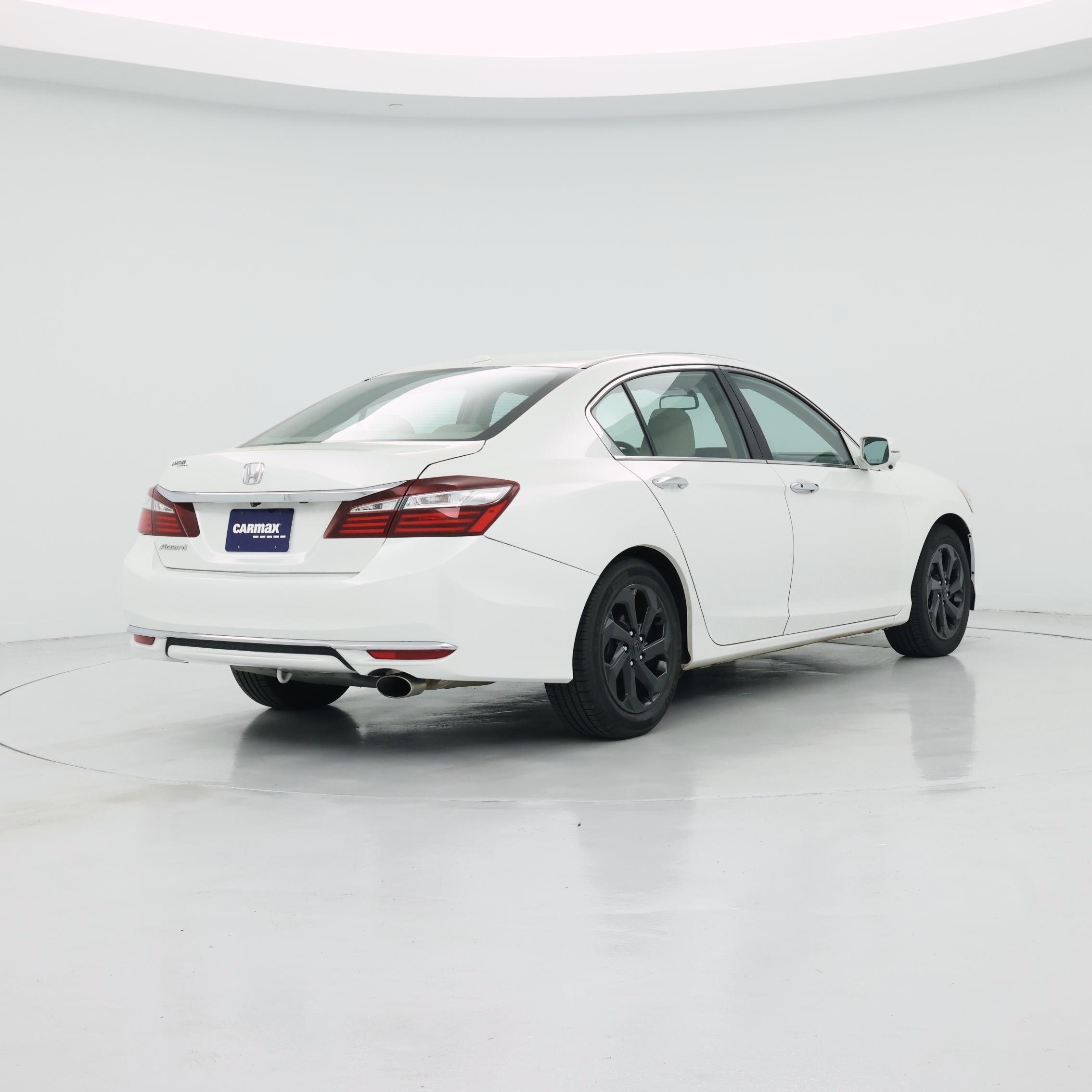 Thumbnail: 2017 Honda Accord - 8