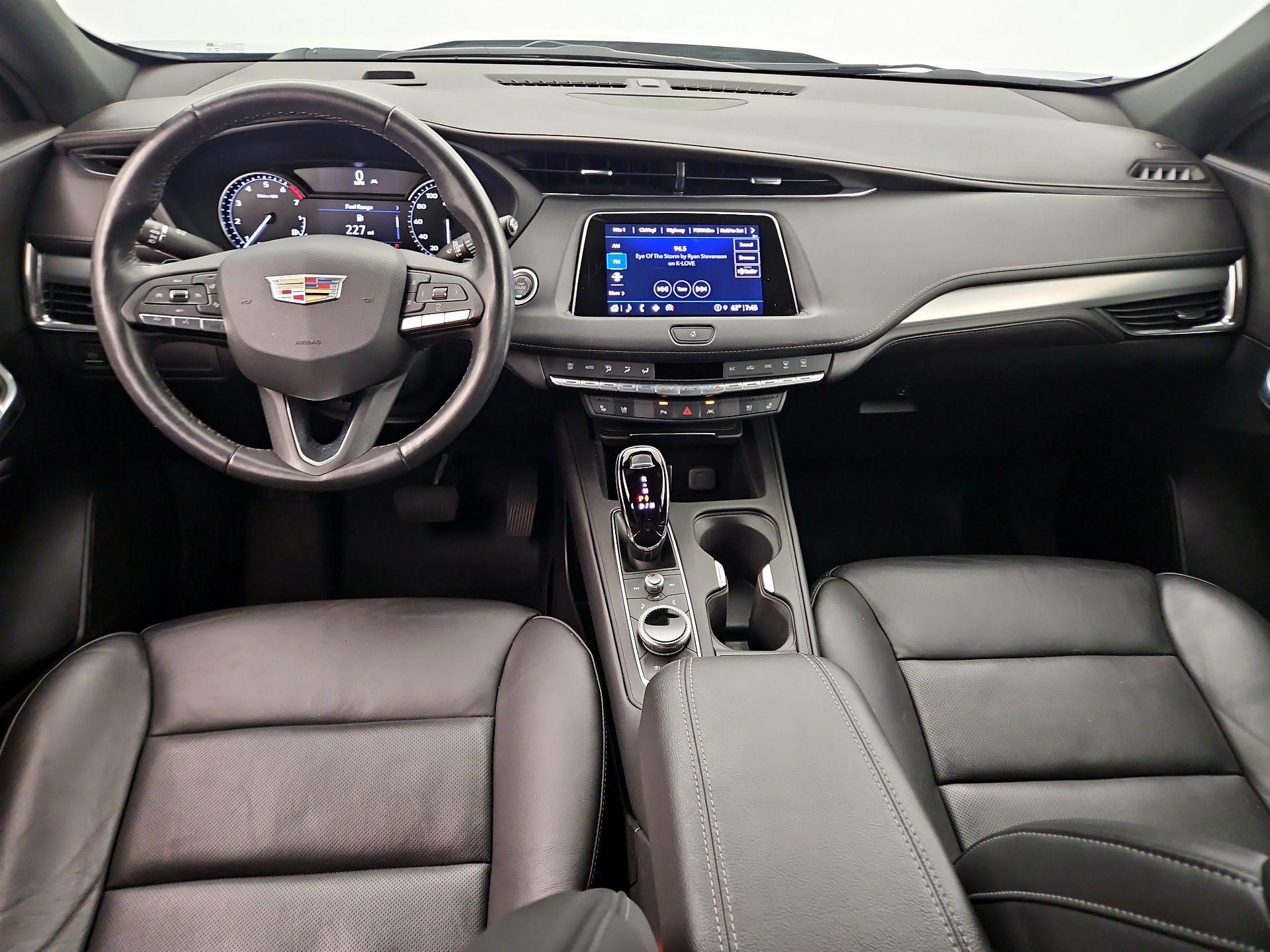 Thumbnail: 2023 Cadillac XT4 - 9
