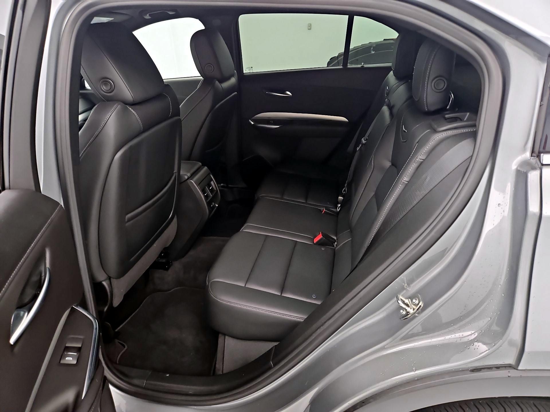 Thumbnail: 2023 Cadillac XT4 - 19