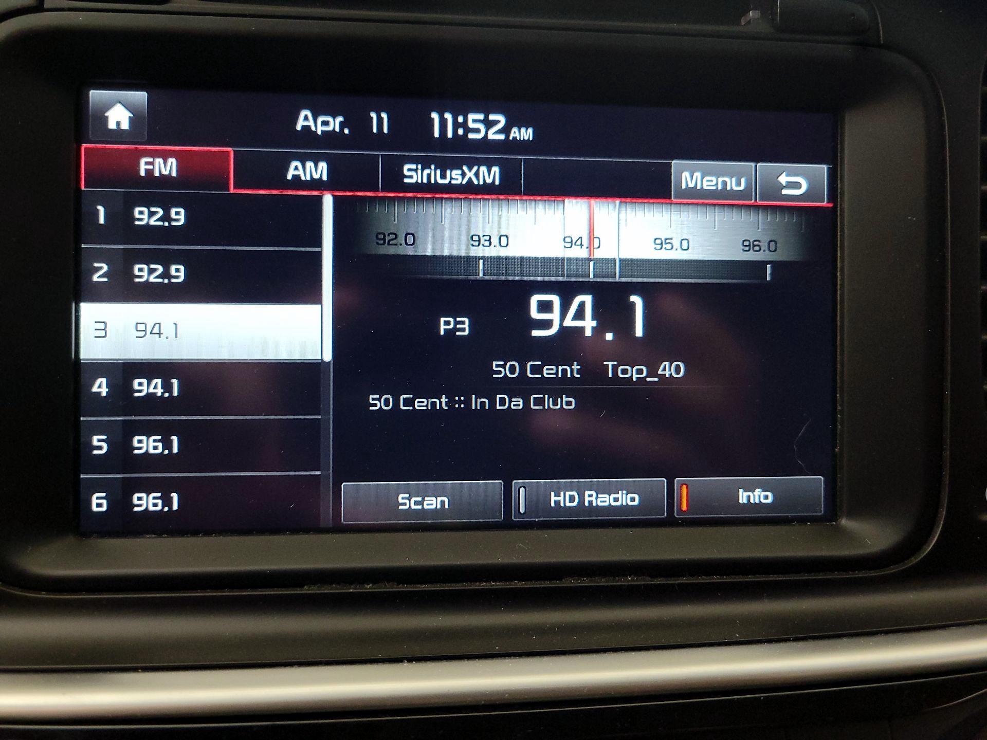 Thumbnail: 2015 Kia Optima - 16