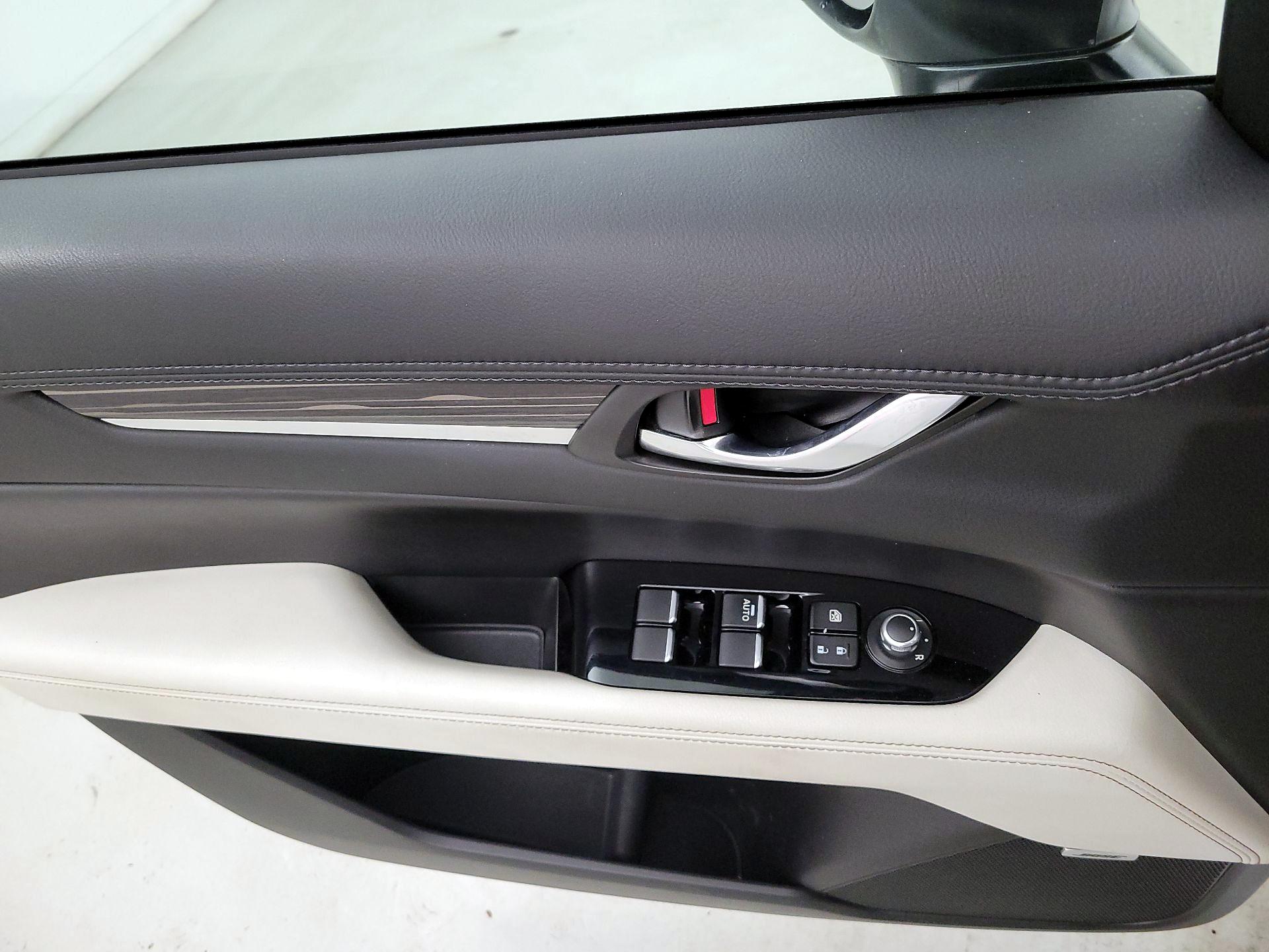 Thumbnail: 2017 Mazda CX-5 - 12