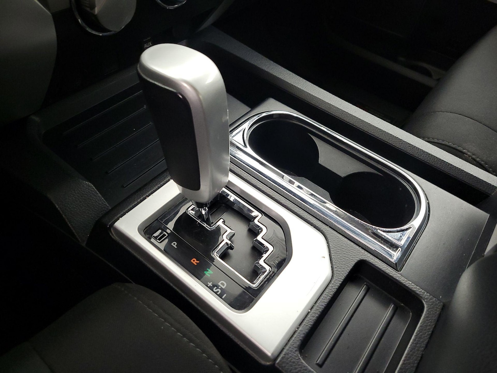 2016 Toyota Tundra SR5 - Photo 18