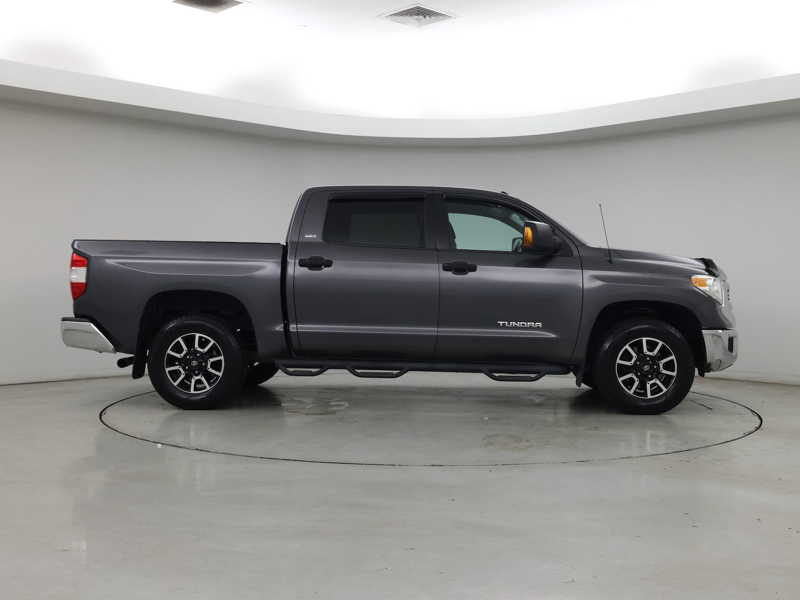 2016 Toyota Tundra SR5 - Photo 8
