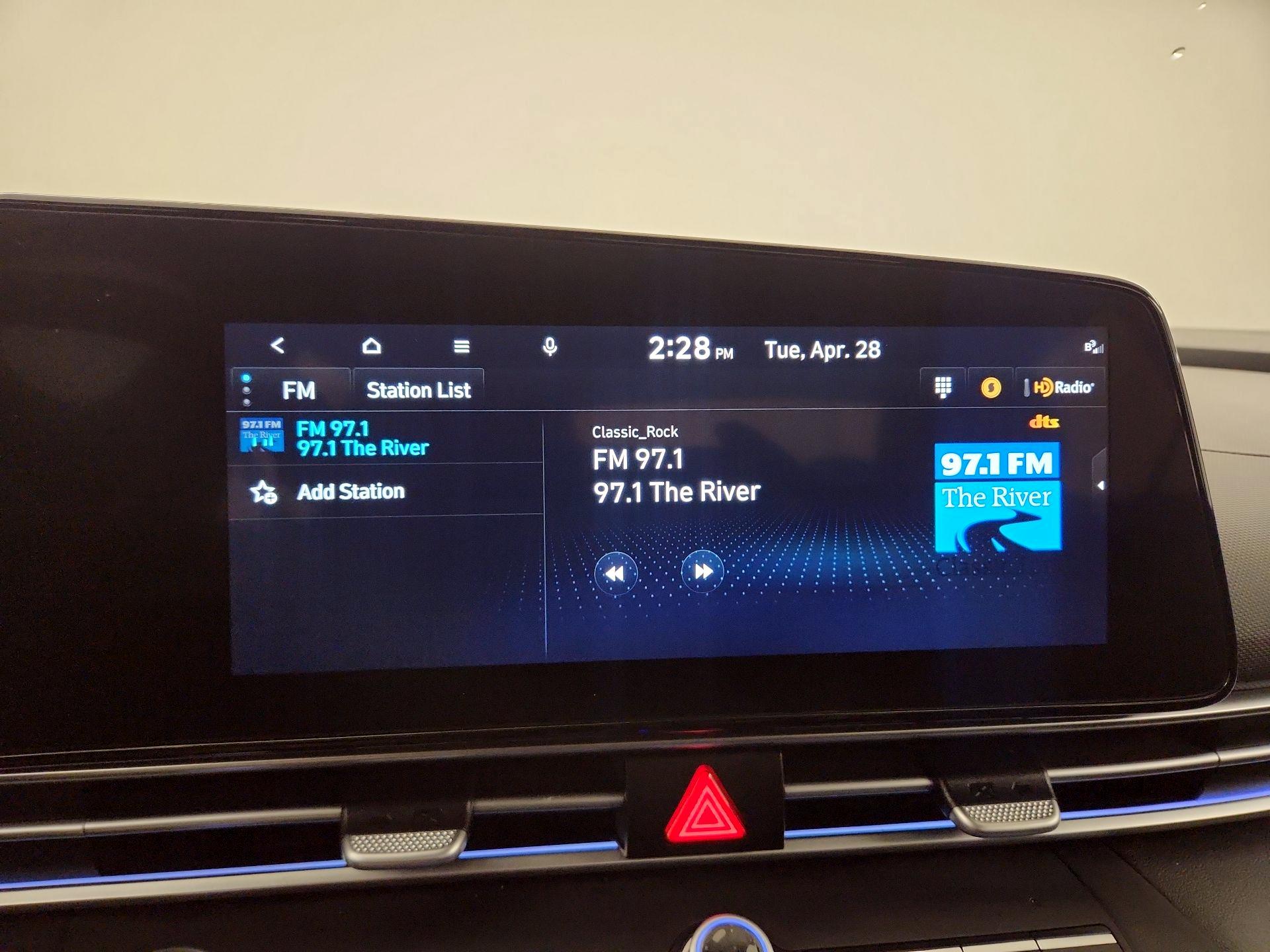 Thumbnail: 2024 Hyundai Elantra - 16