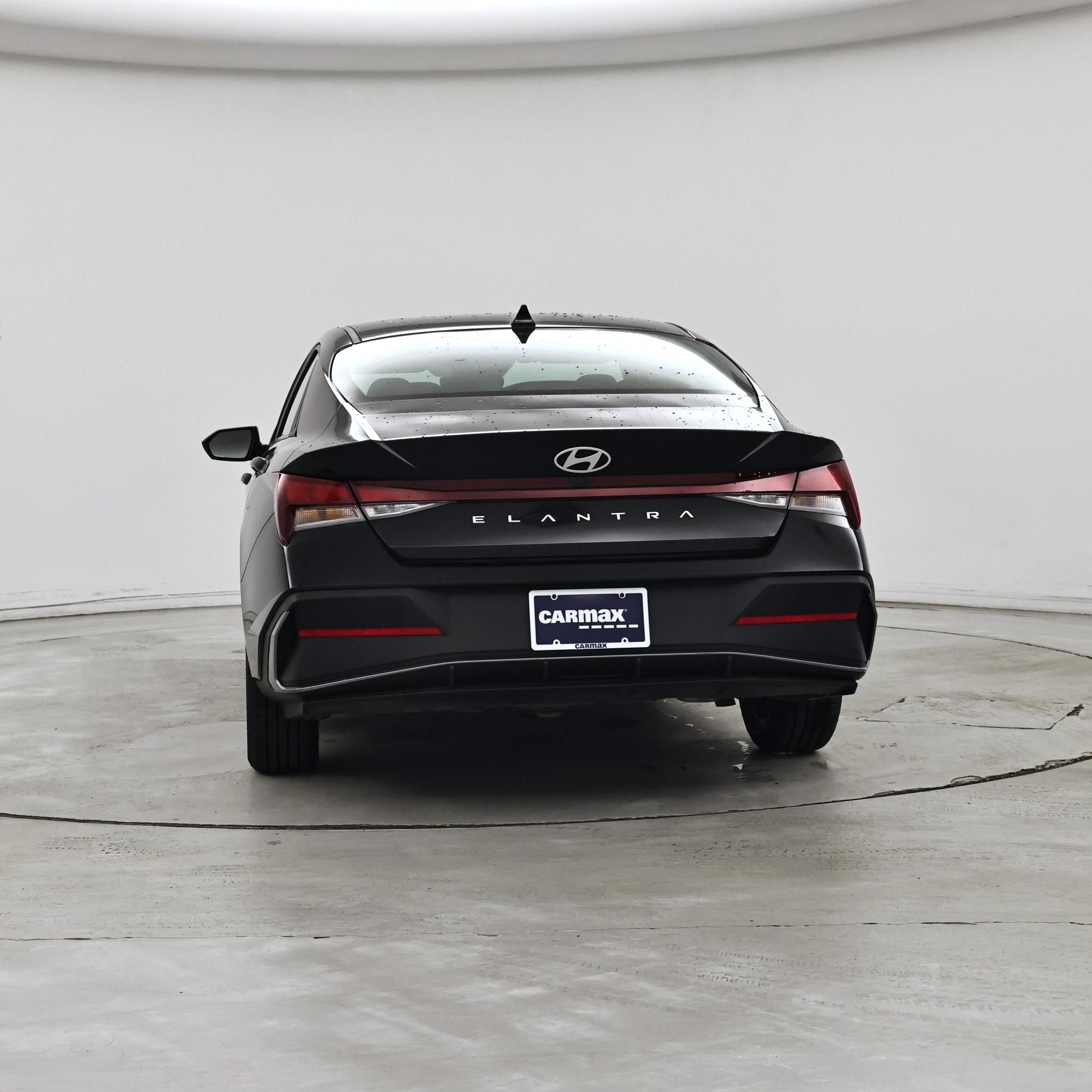 Thumbnail: 2024 Hyundai Elantra - 6