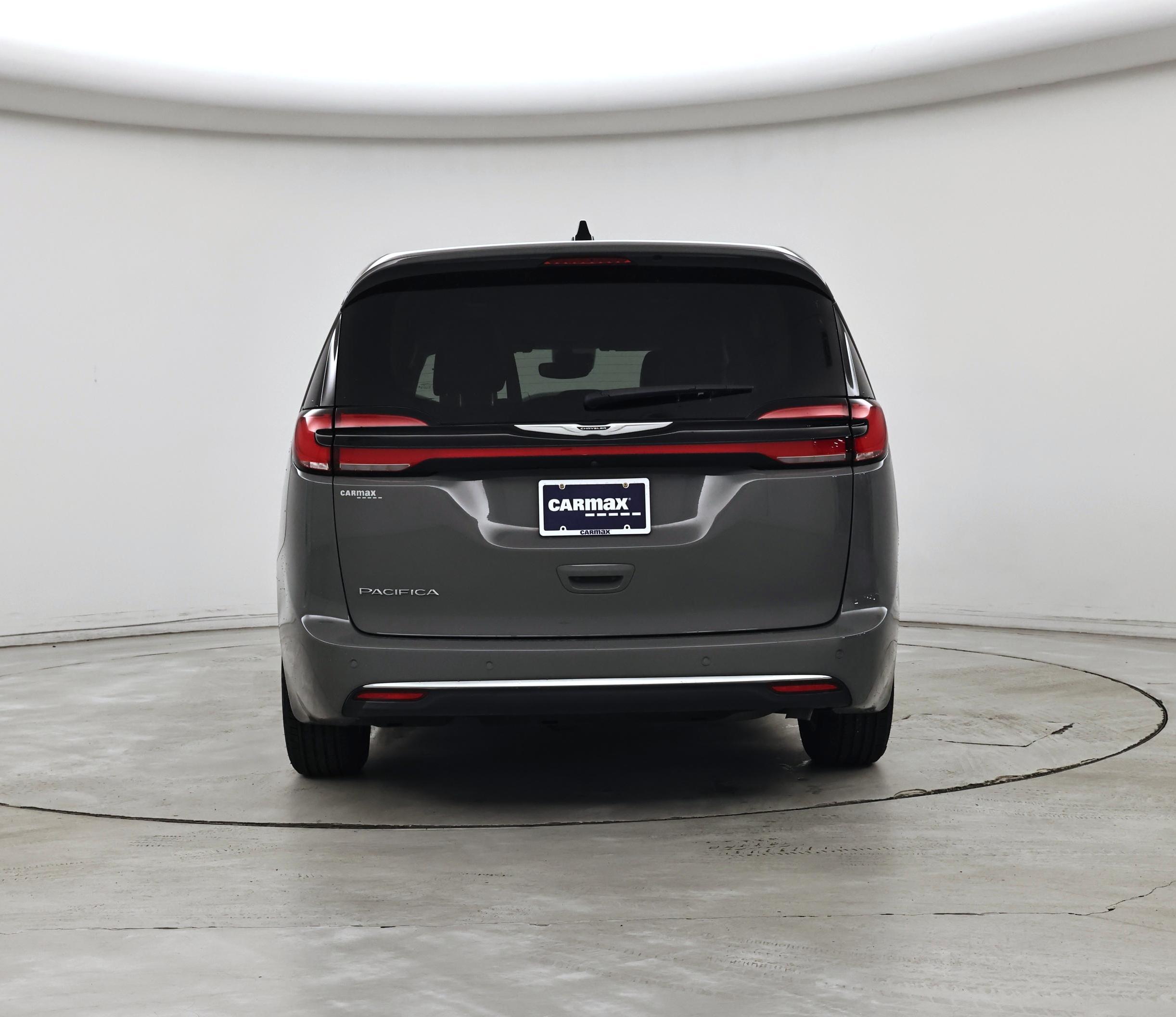 Thumbnail: 2023 Chrysler Pacifica - 6
