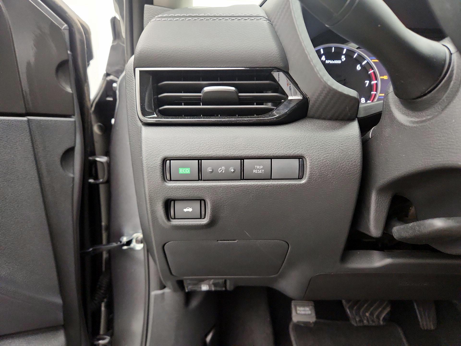 Thumbnail: 2025 Nissan Sentra - 13