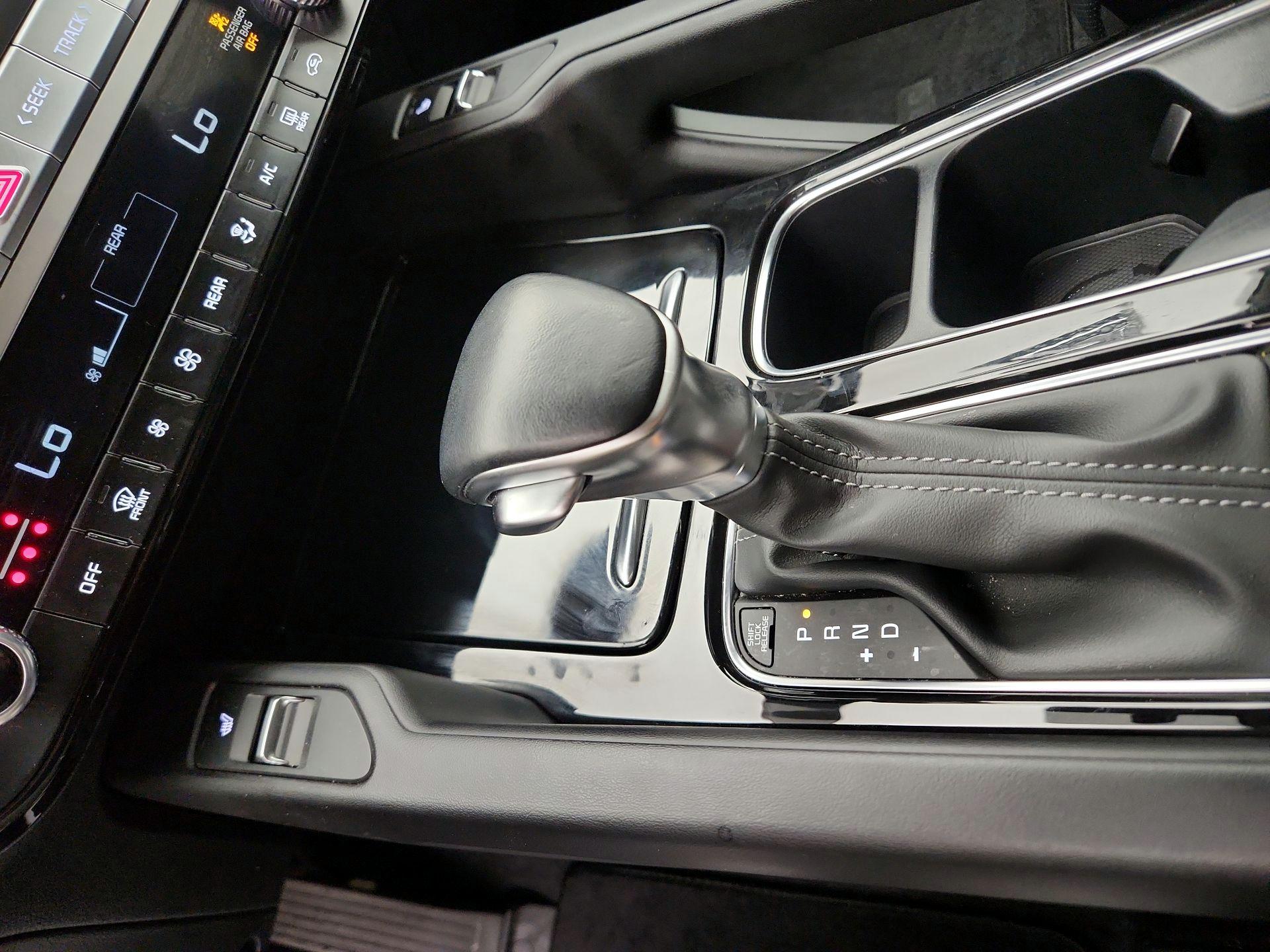 Thumbnail: 2025 Kia Telluride - 18