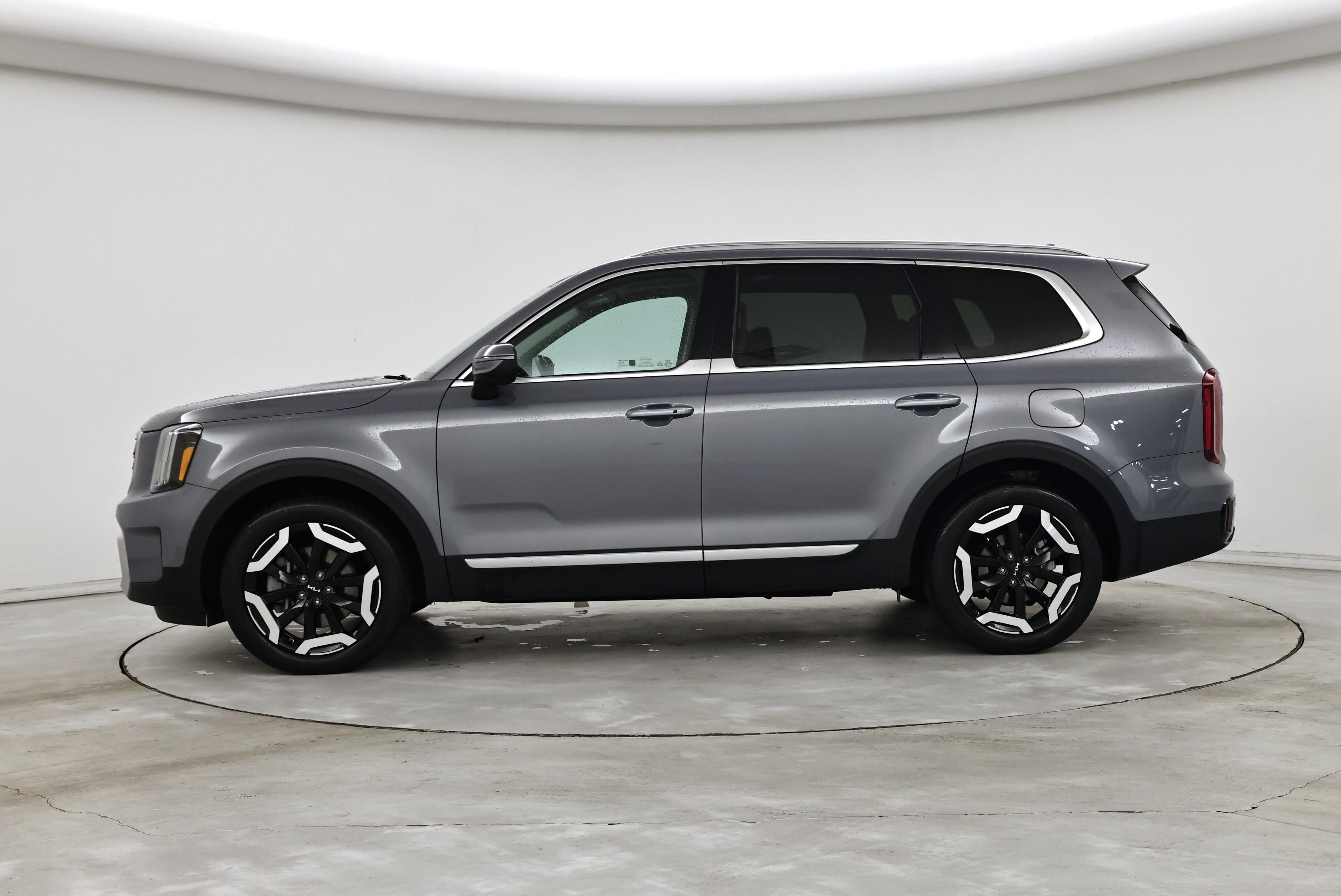 Thumbnail: 2025 Kia Telluride - 3