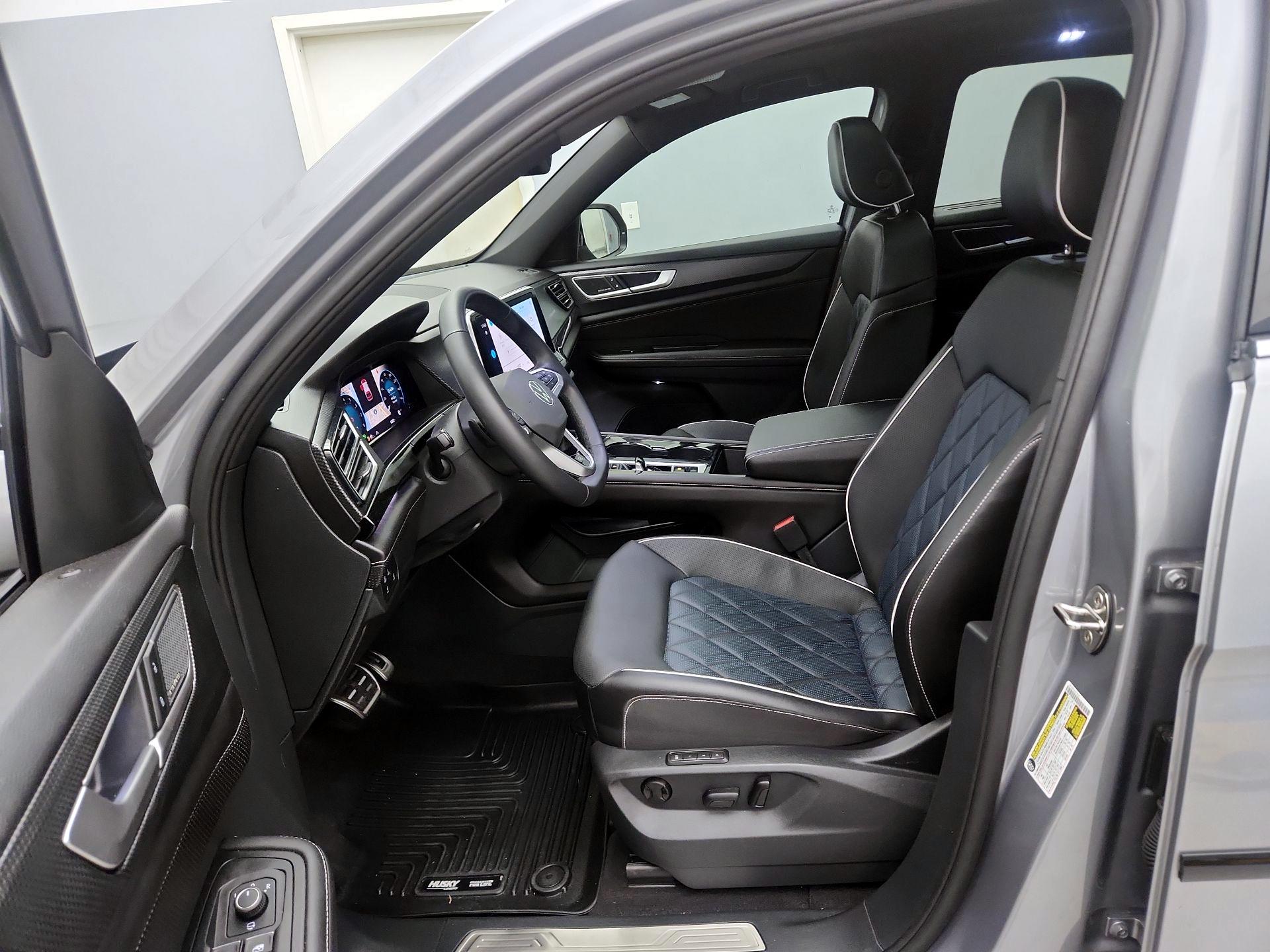 Thumbnail: 2024 Volkswagen Atlas - 11