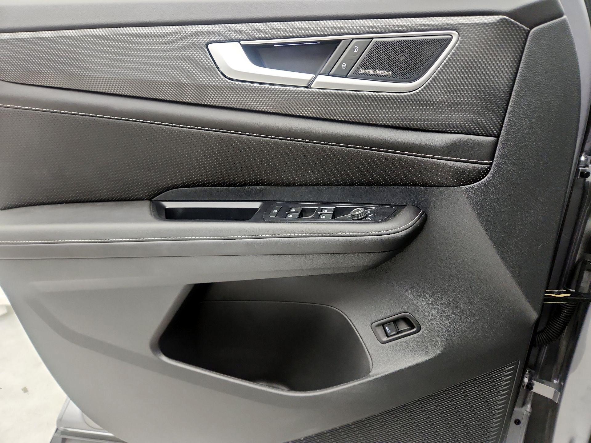 Thumbnail: 2024 Volkswagen Atlas - 12