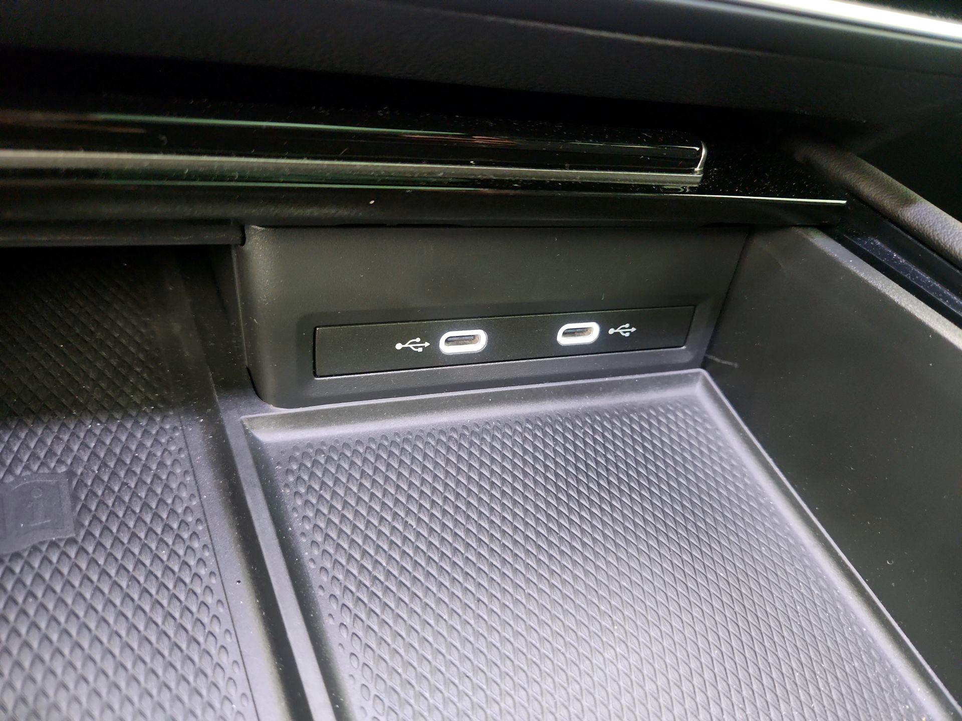 Thumbnail: 2024 Volkswagen Atlas - 19