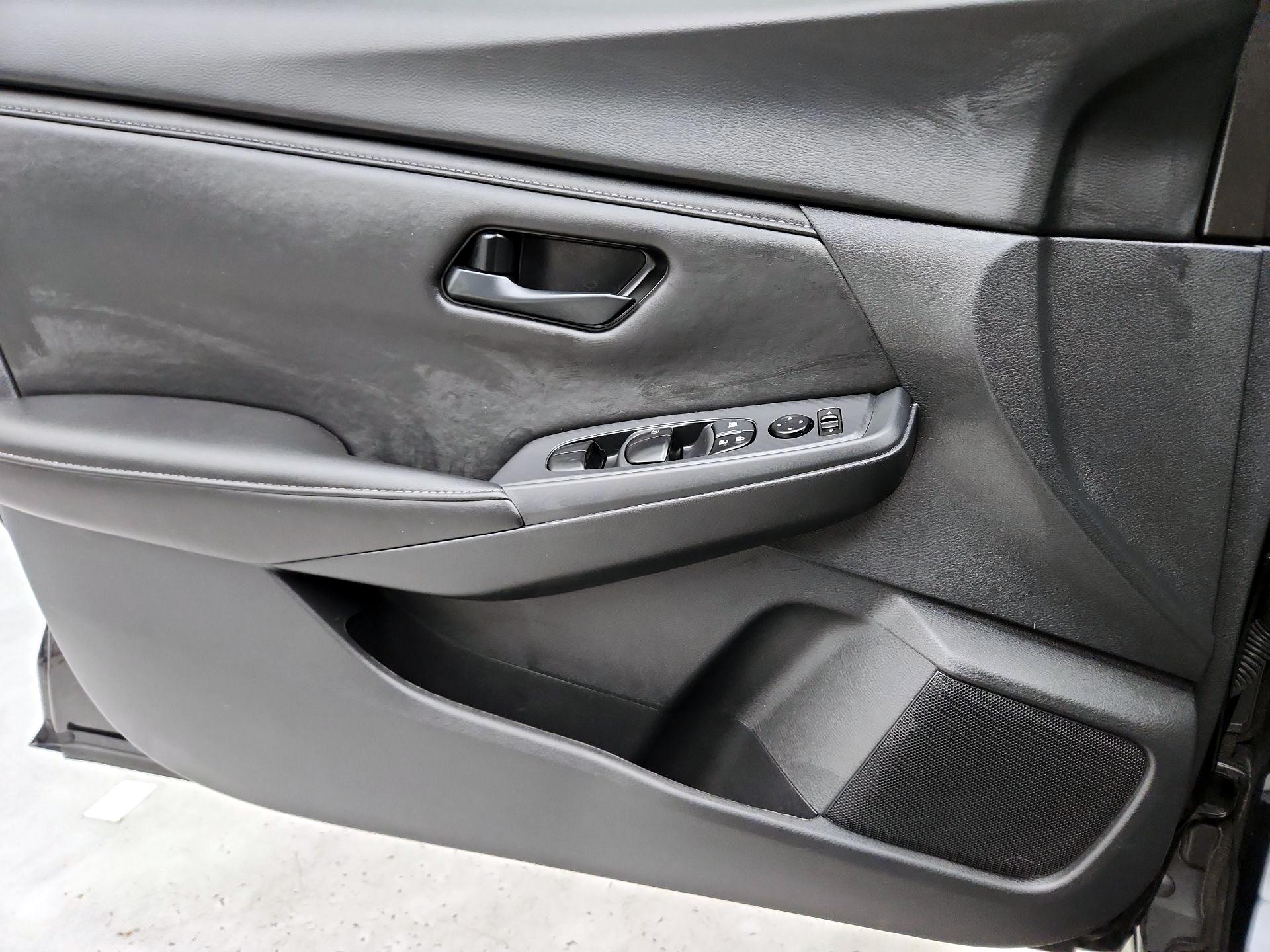 Thumbnail: 2025 Nissan Sentra - 12