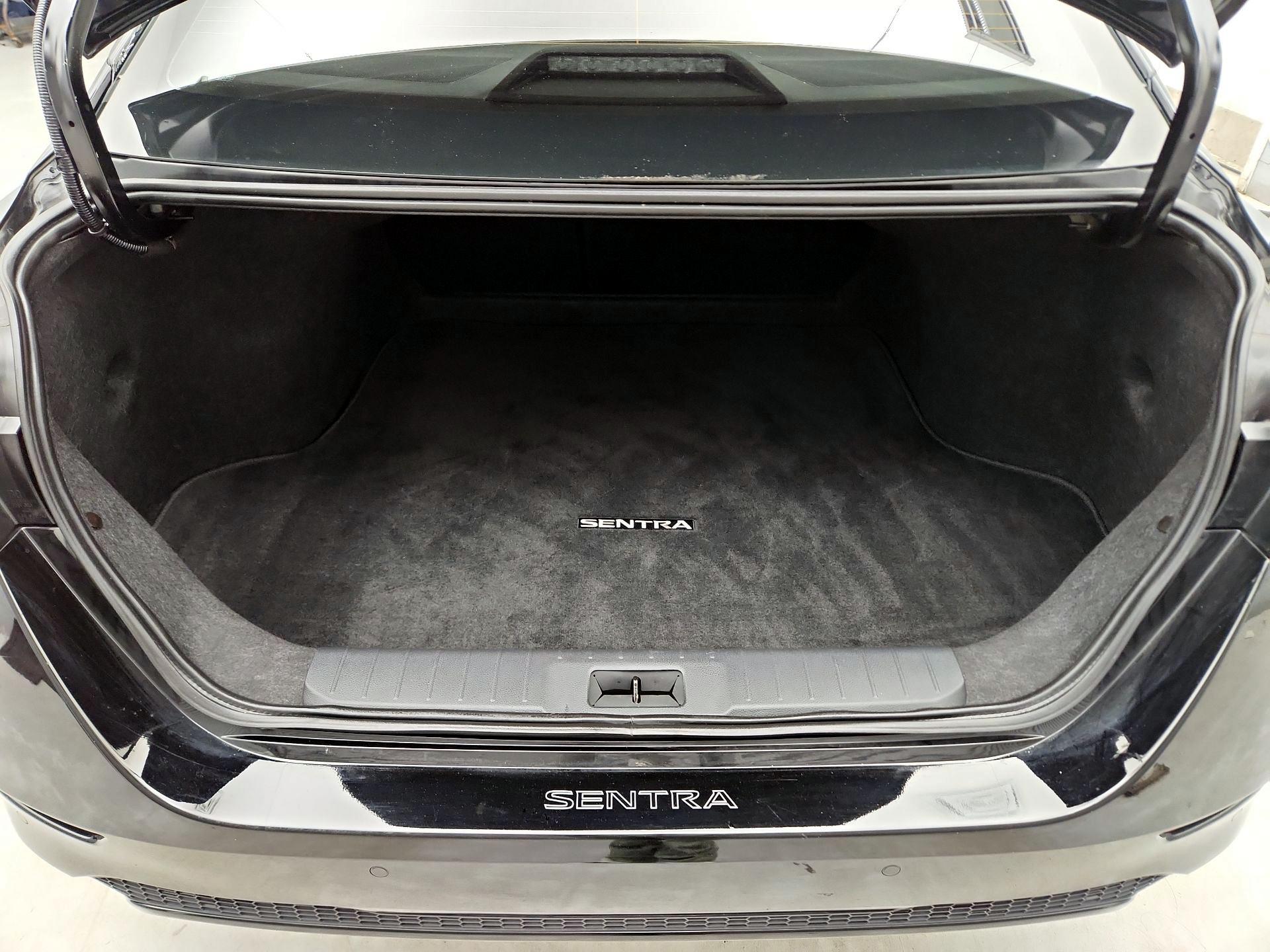 Thumbnail: 2025 Nissan Sentra - 20