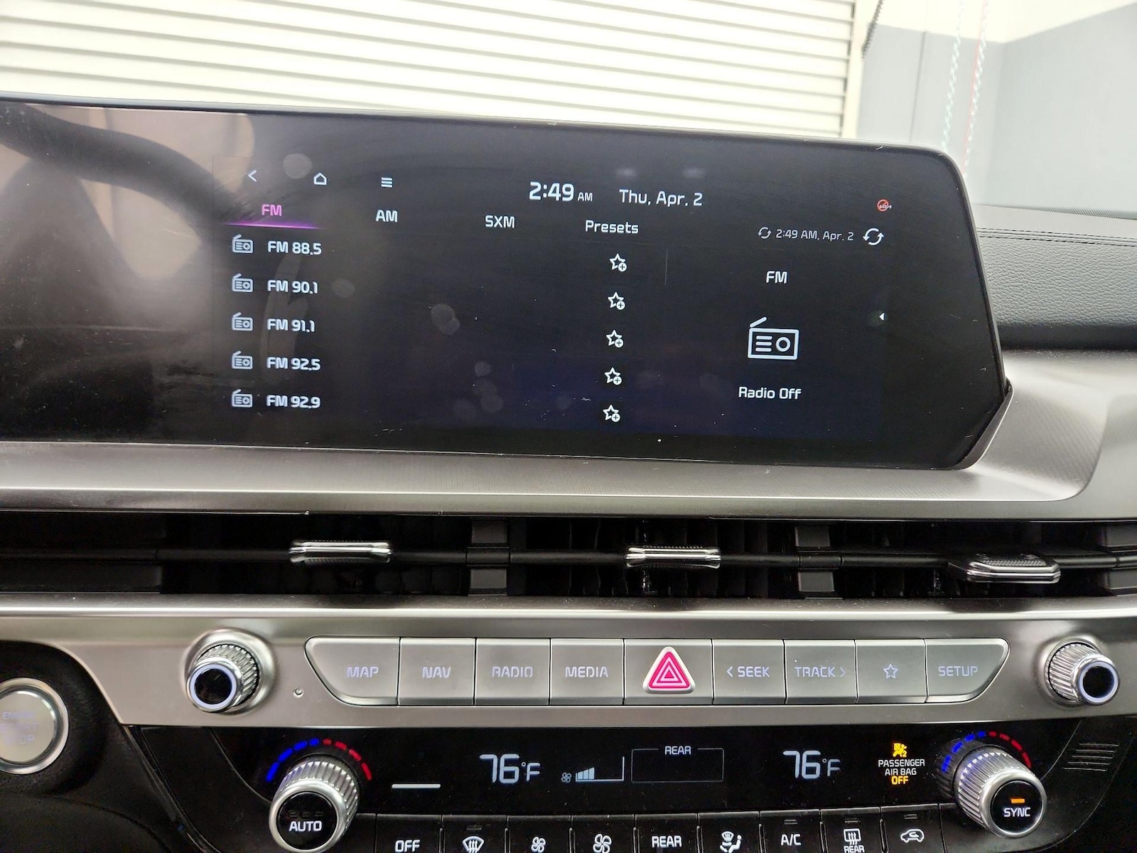 2025 Kia Telluride S - Photo 17