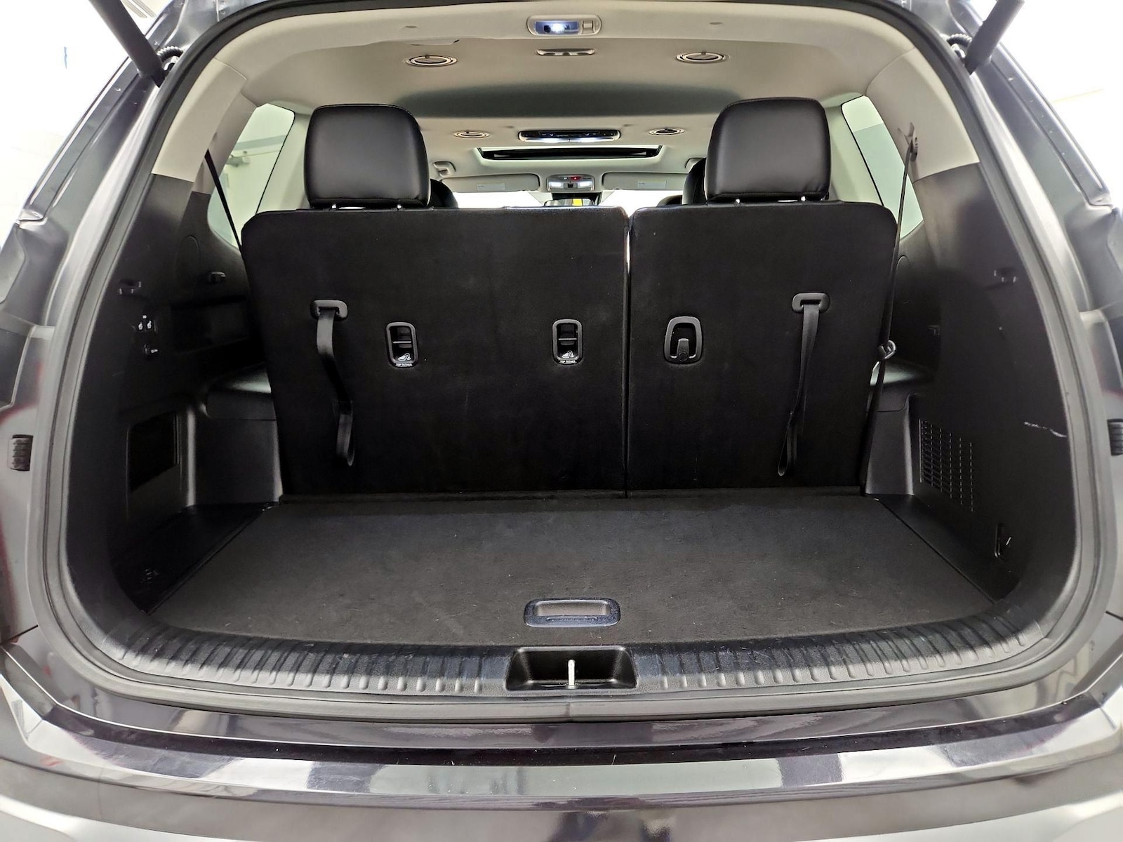 2025 Kia Telluride S - Photo 24
