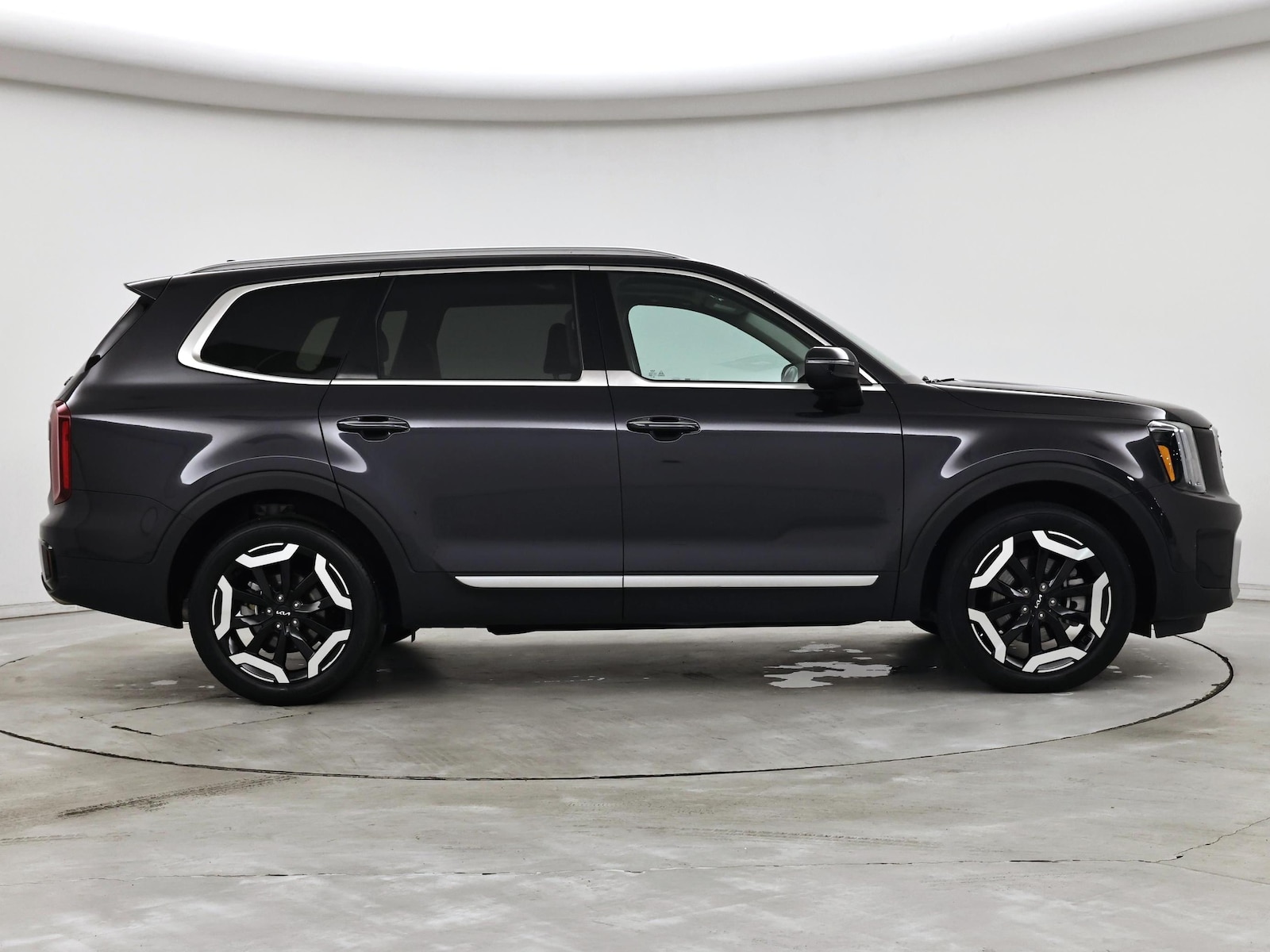 2025 Kia Telluride S - Photo 8