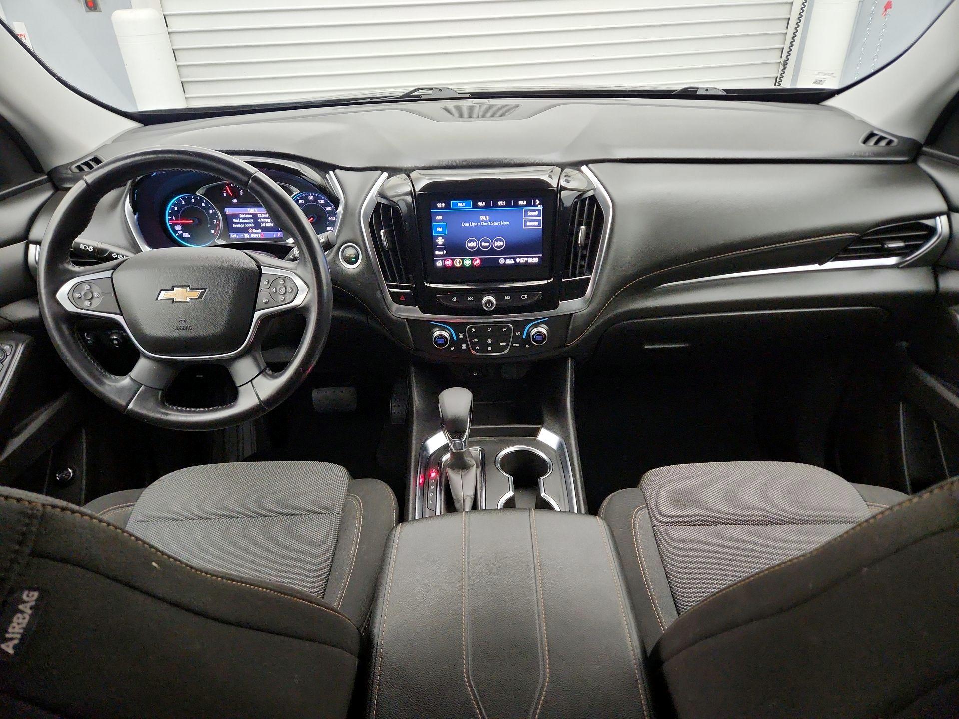 Thumbnail: 2021 Chevrolet Traverse - 9