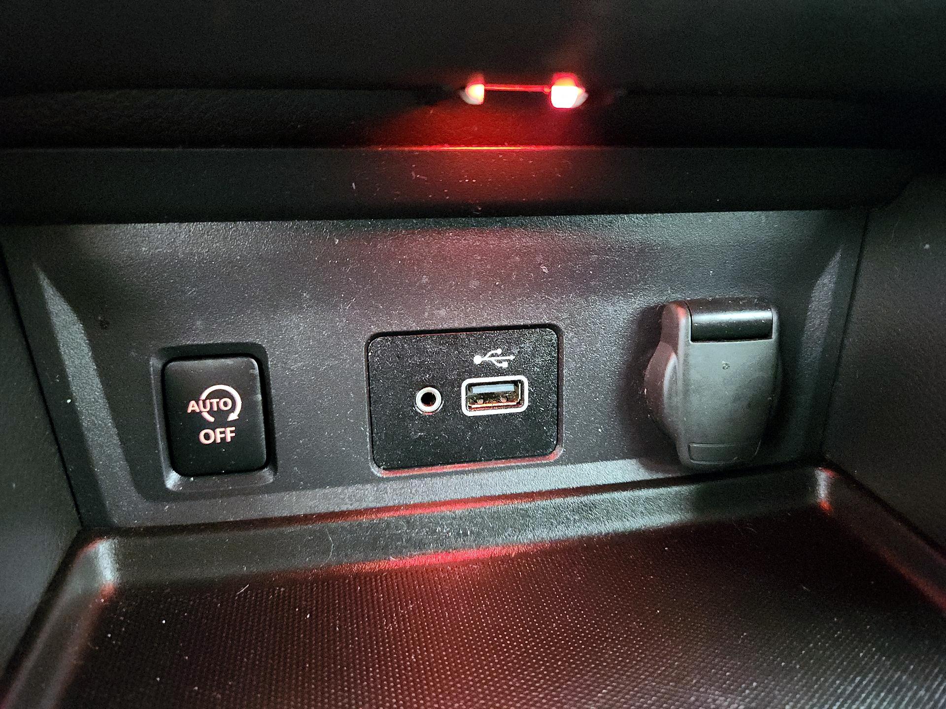 Thumbnail: 2024 Nissan Sentra - 18