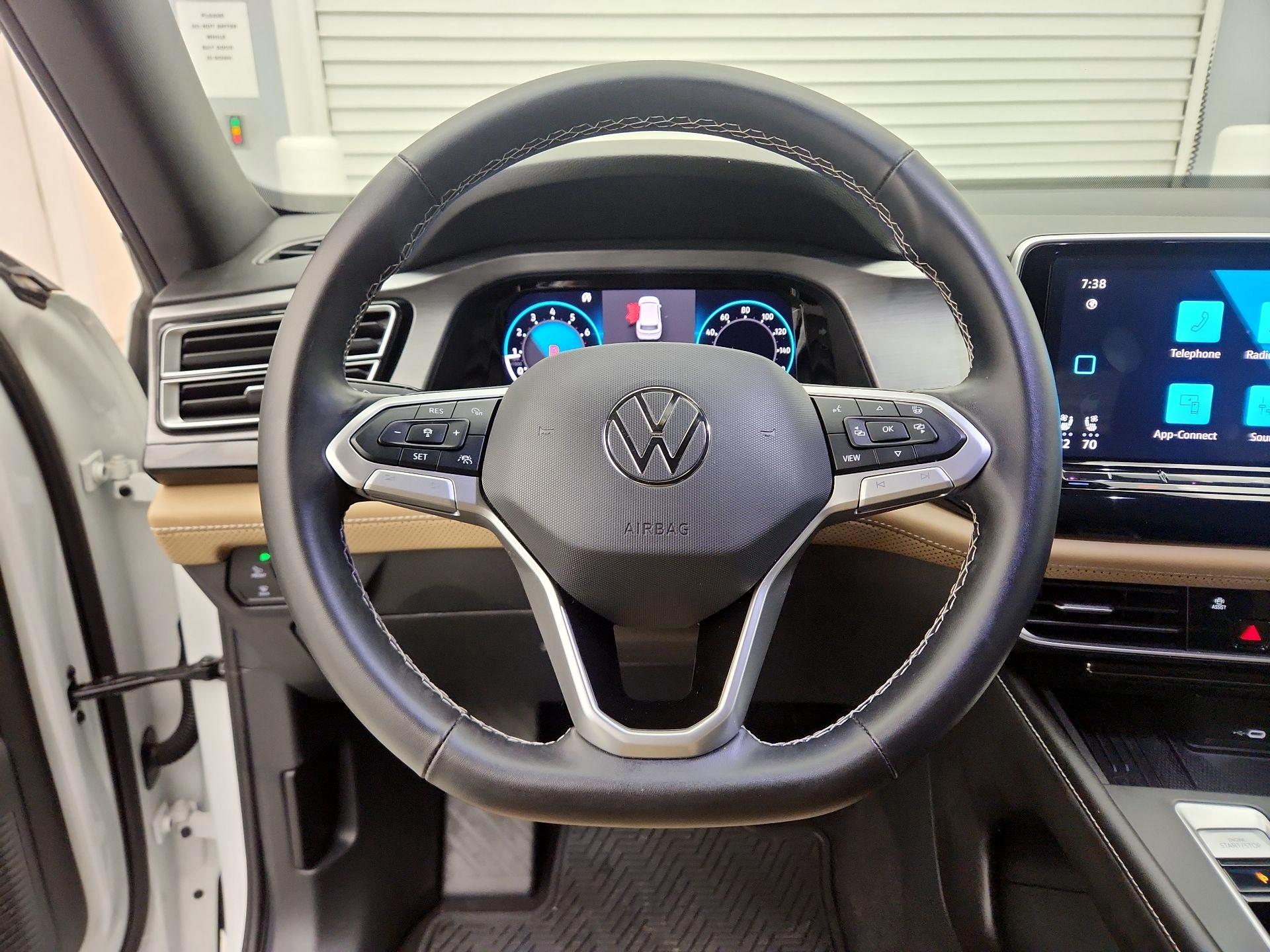 Thumbnail: 2025 Volkswagen Atlas - 10