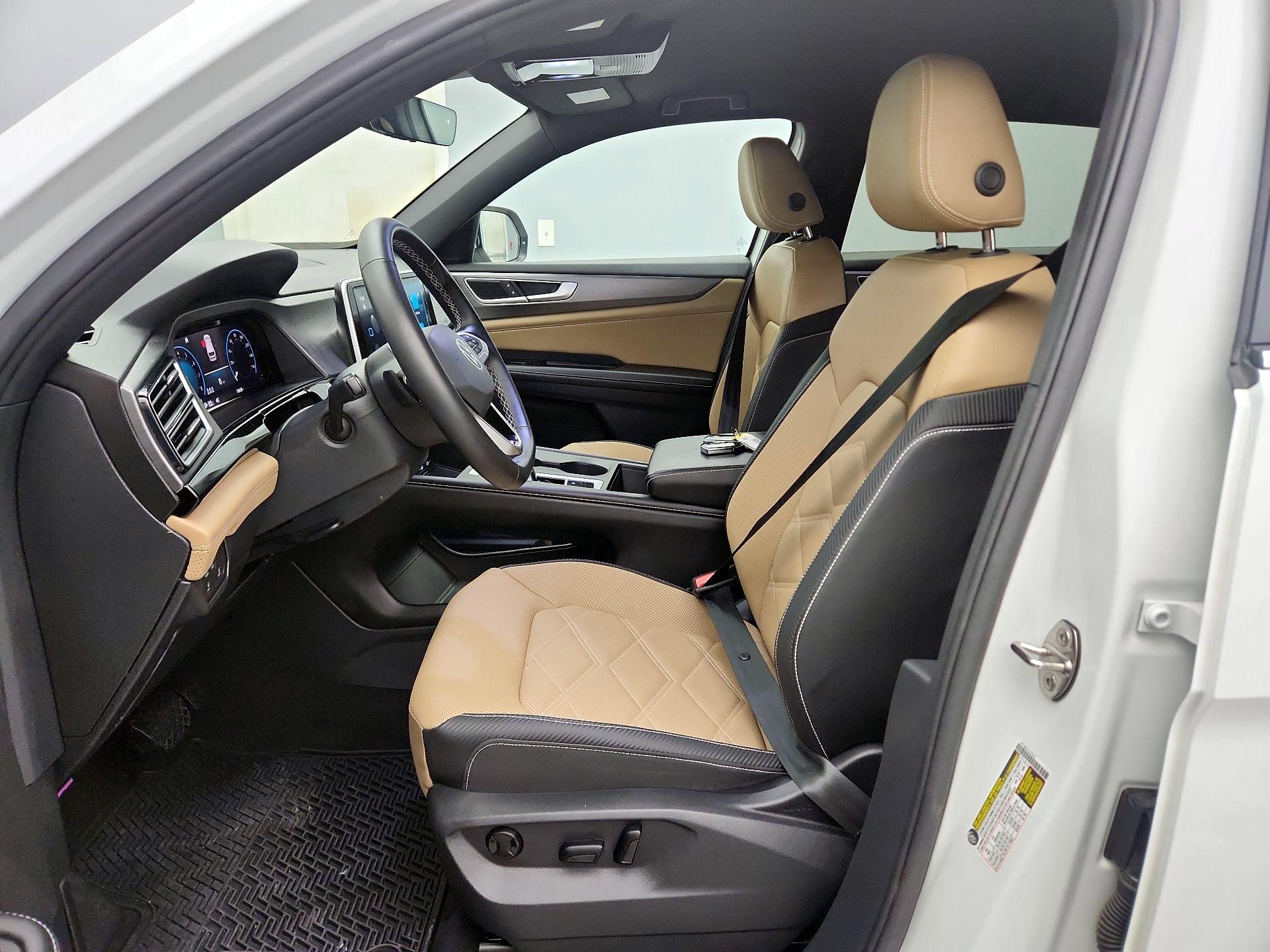 Thumbnail: 2025 Volkswagen Atlas - 11