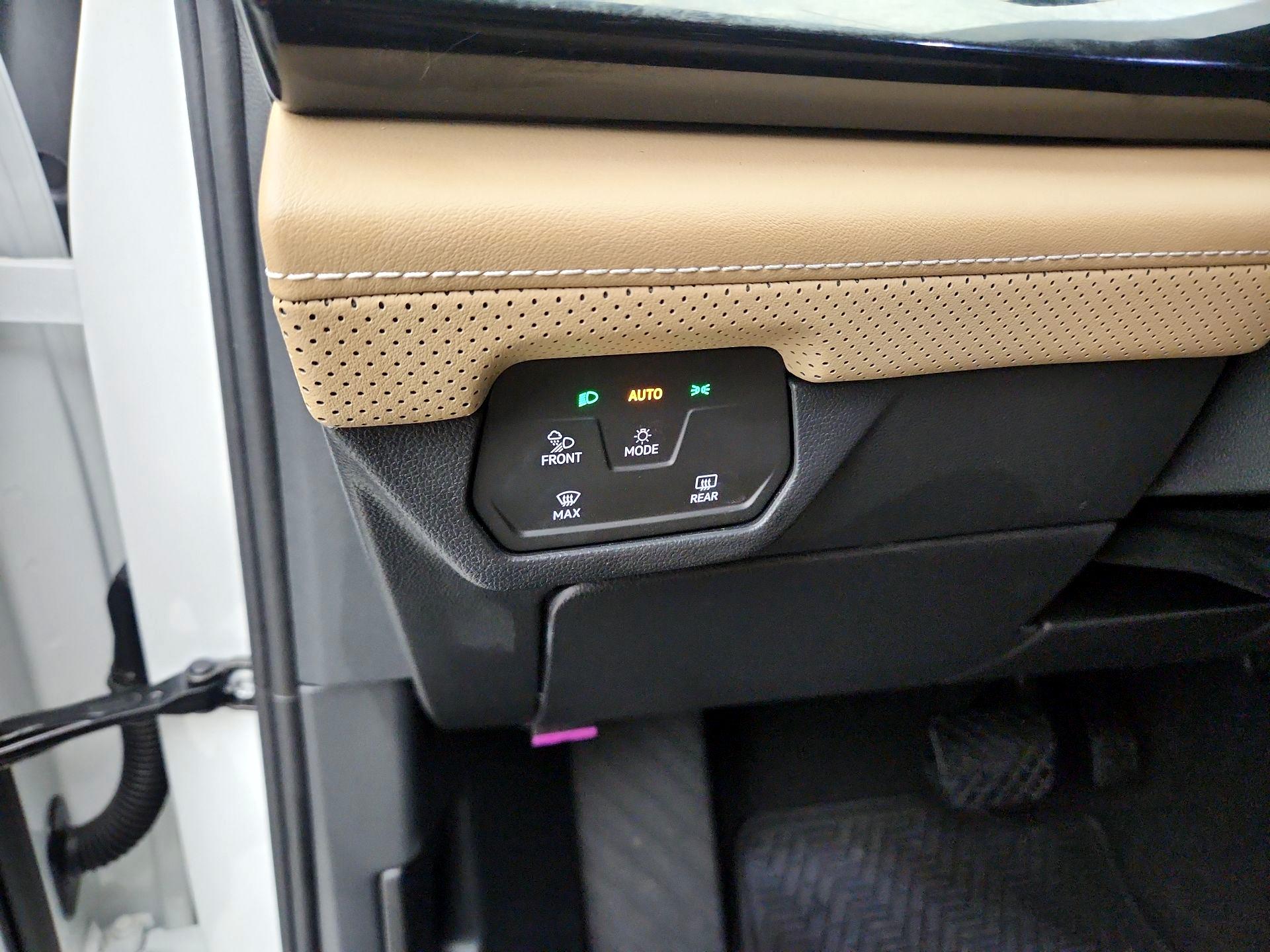 Thumbnail: 2025 Volkswagen Atlas - 13