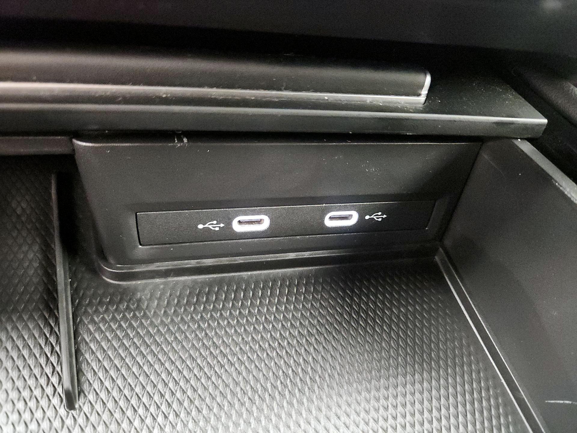 Thumbnail: 2025 Volkswagen Atlas - 18