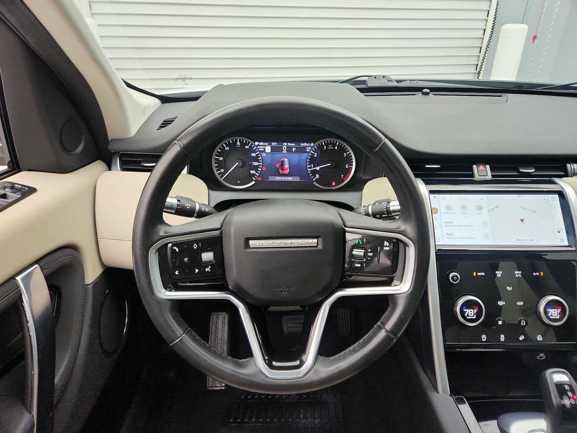 Thumbnail: 2022 Land Rover Discovery Sport - 10