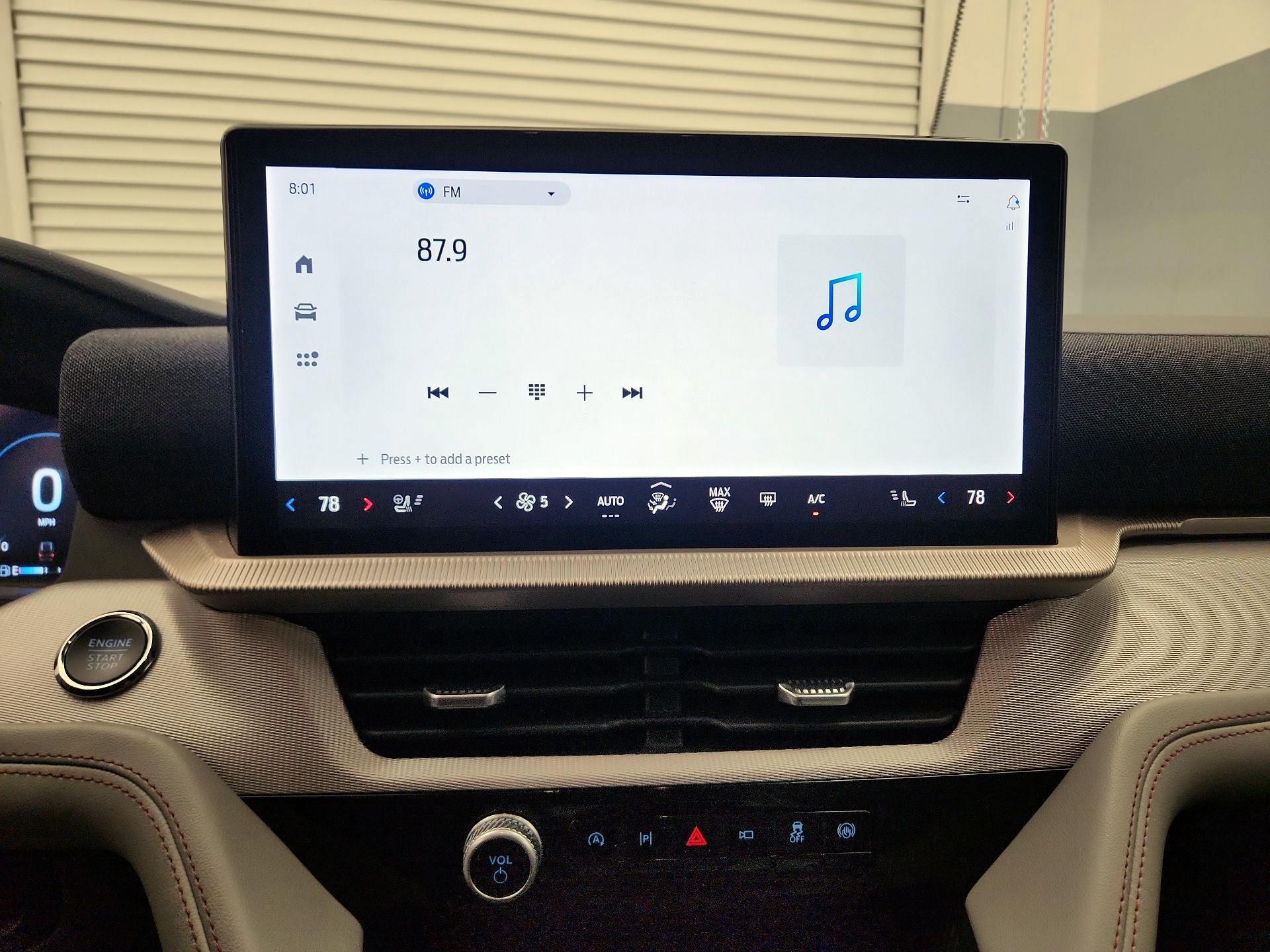 Thumbnail: 2025 Ford Explorer - 15