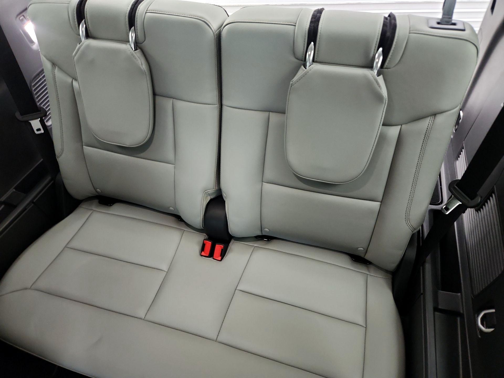 Thumbnail: 2025 Ford Explorer - 20