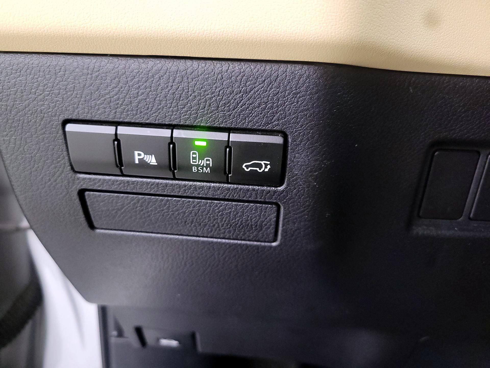 Thumbnail: 2017 Lexus NX - 13