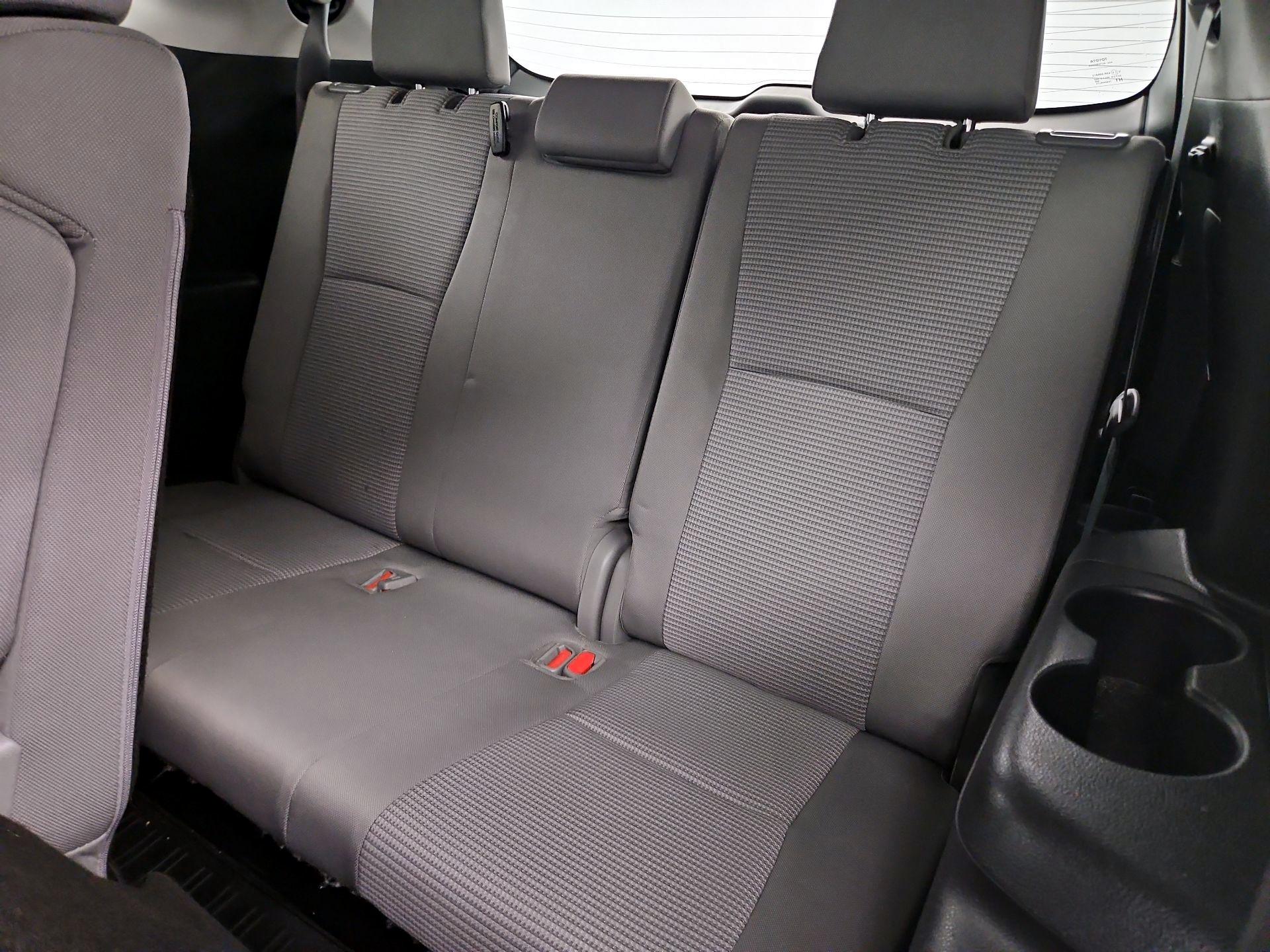 Thumbnail: 2021 Toyota Highlander - 20