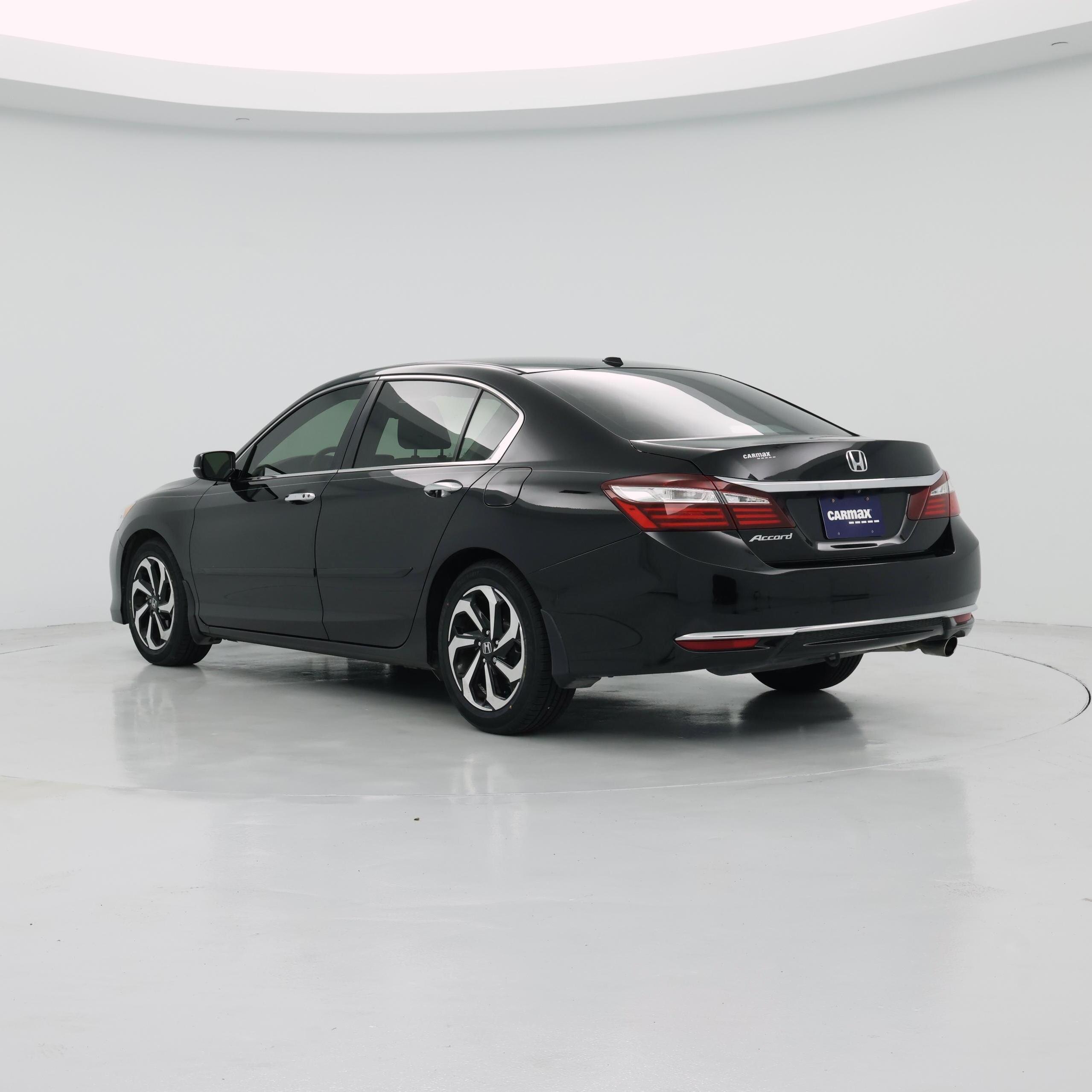 Thumbnail: 2017 Honda Accord - 2