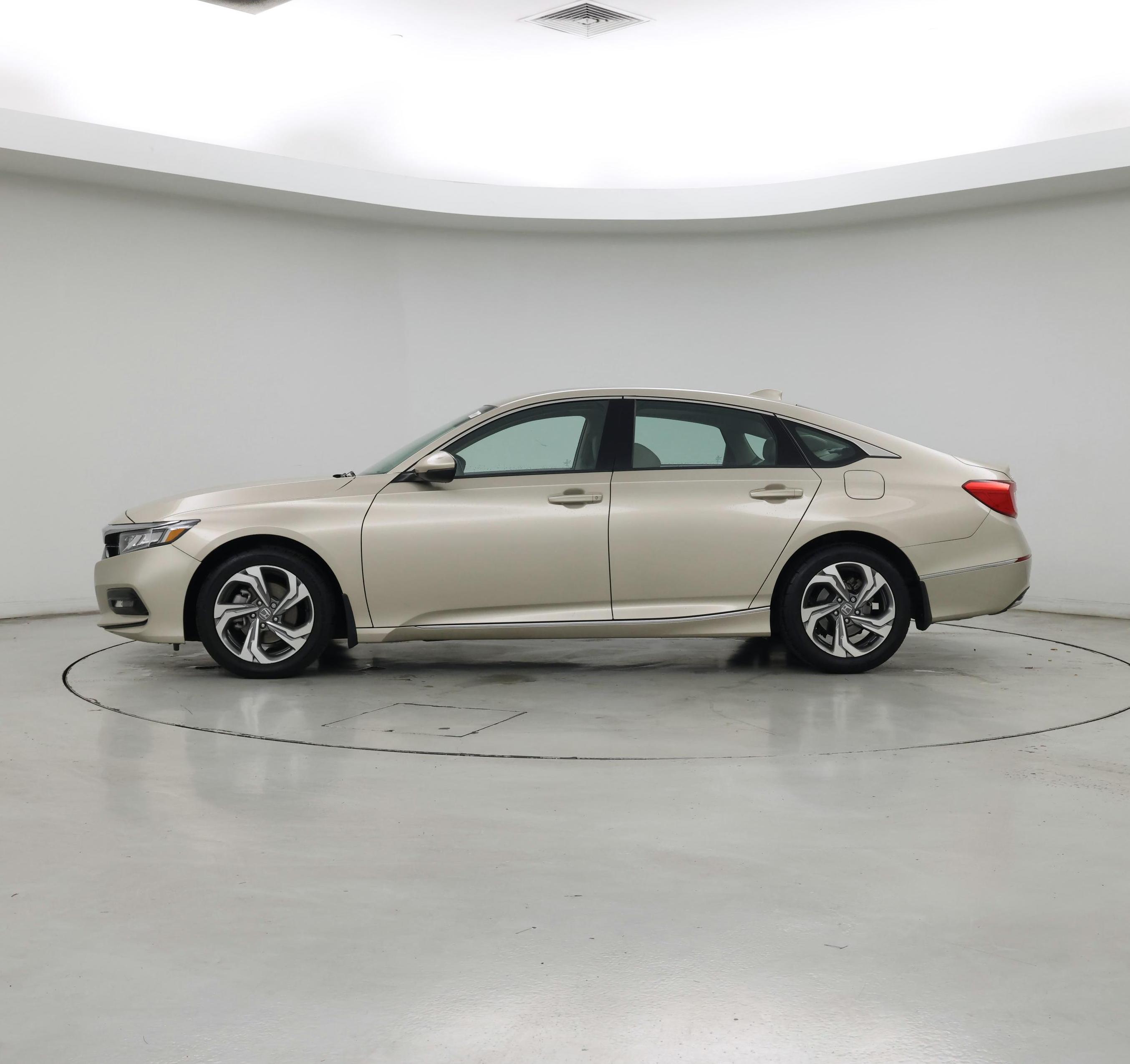 Thumbnail: 2019 Honda Accord - 3