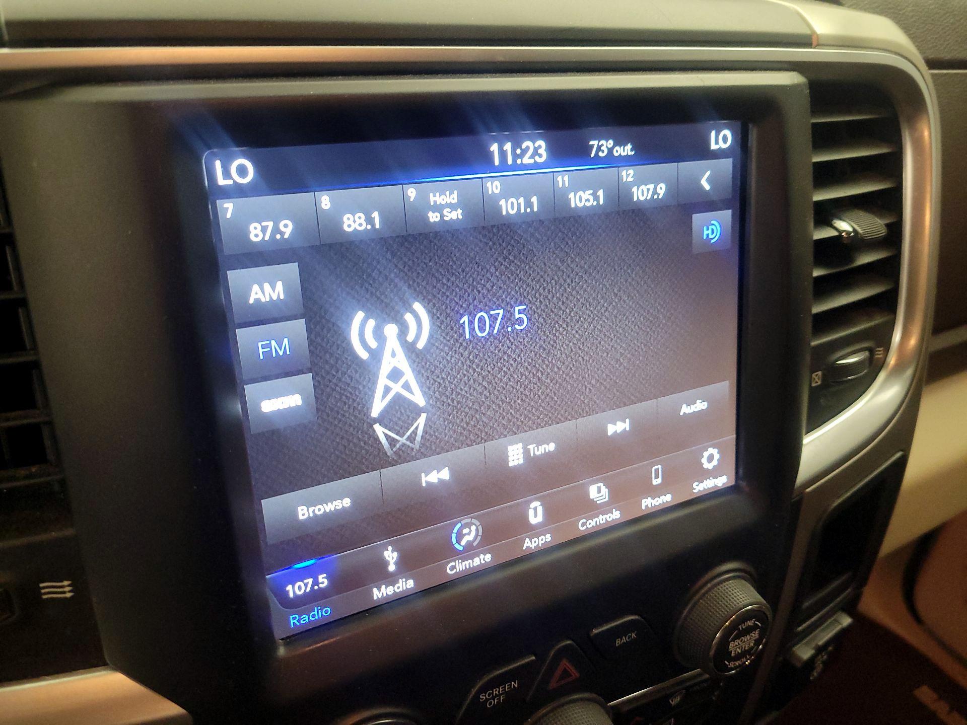 Thumbnail: 2019 RAM 1500 Classic - 15