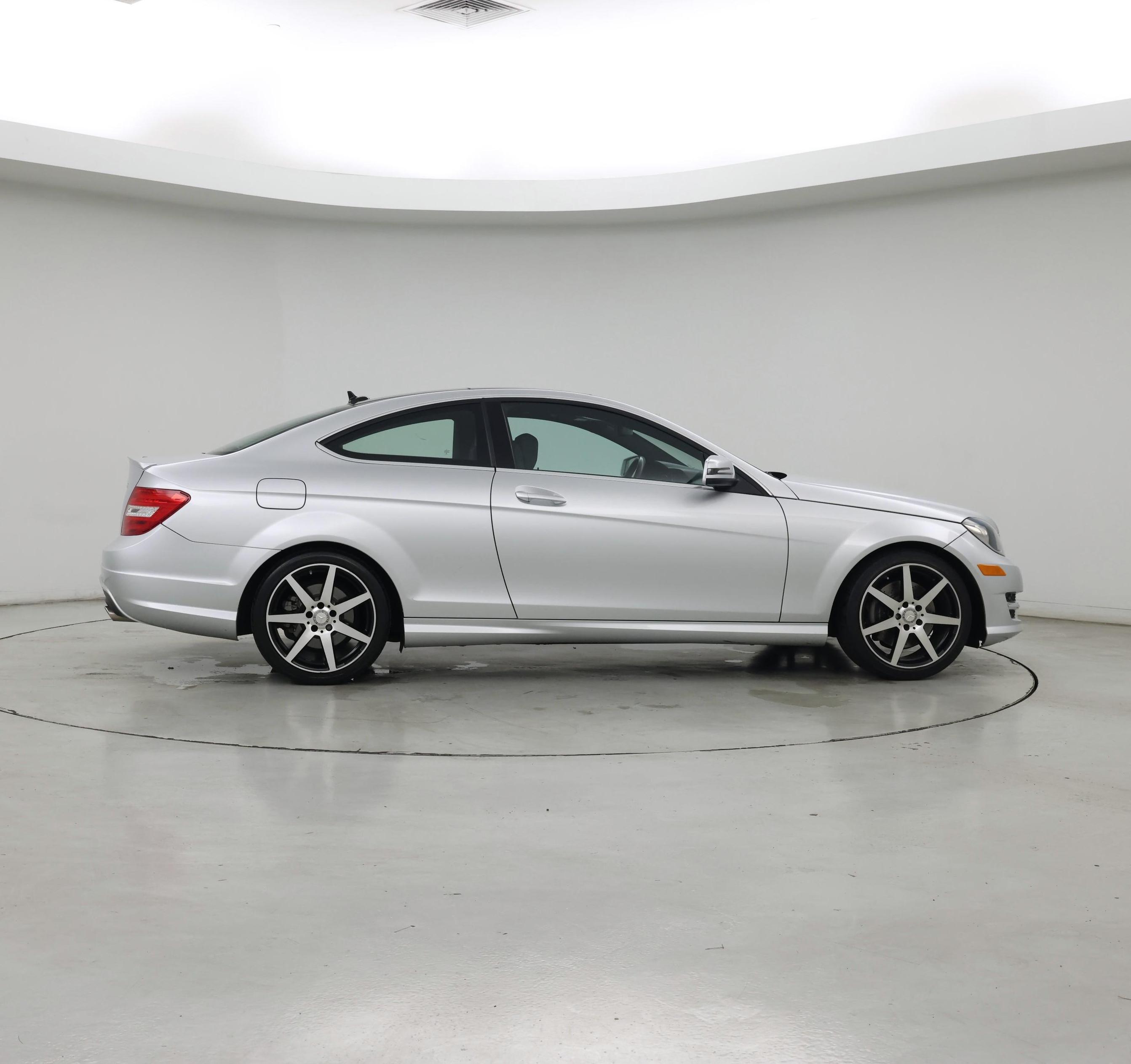 Thumbnail: 2015 Mercedes-Benz C-Class - 7