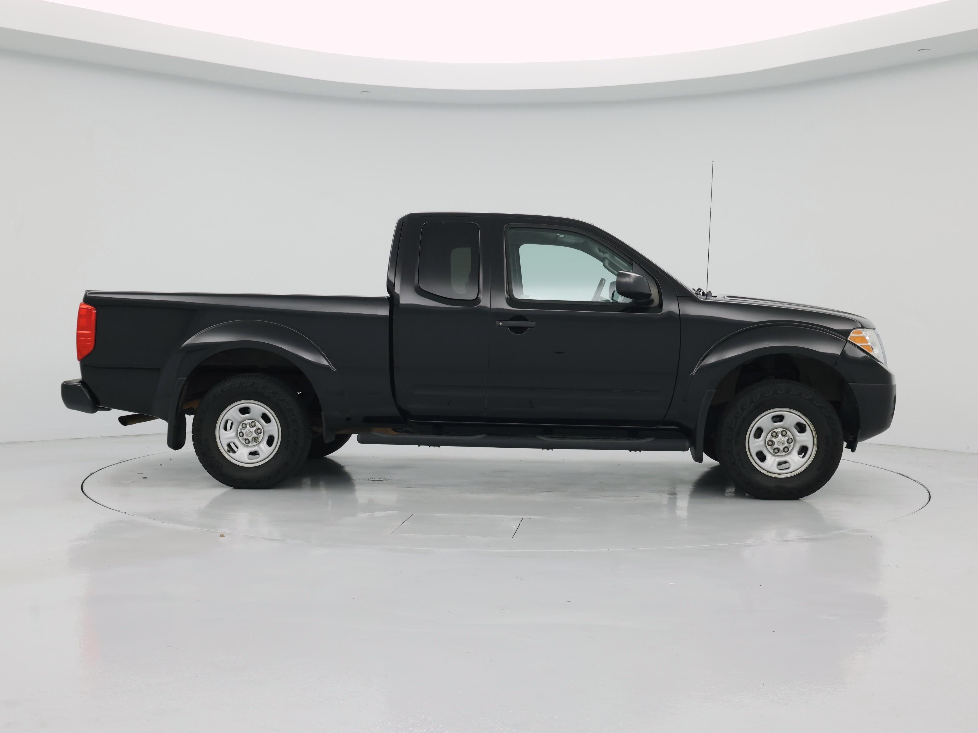 Thumbnail: 2017 Nissan Frontier - 7